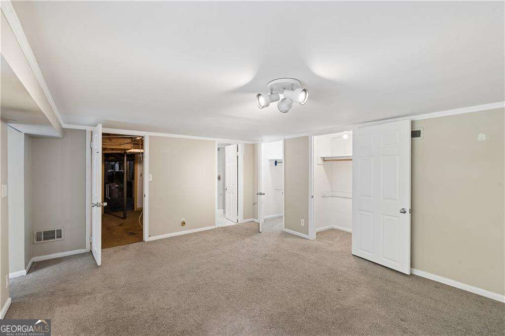 1055 Lee Circle Ne Property Photo 24