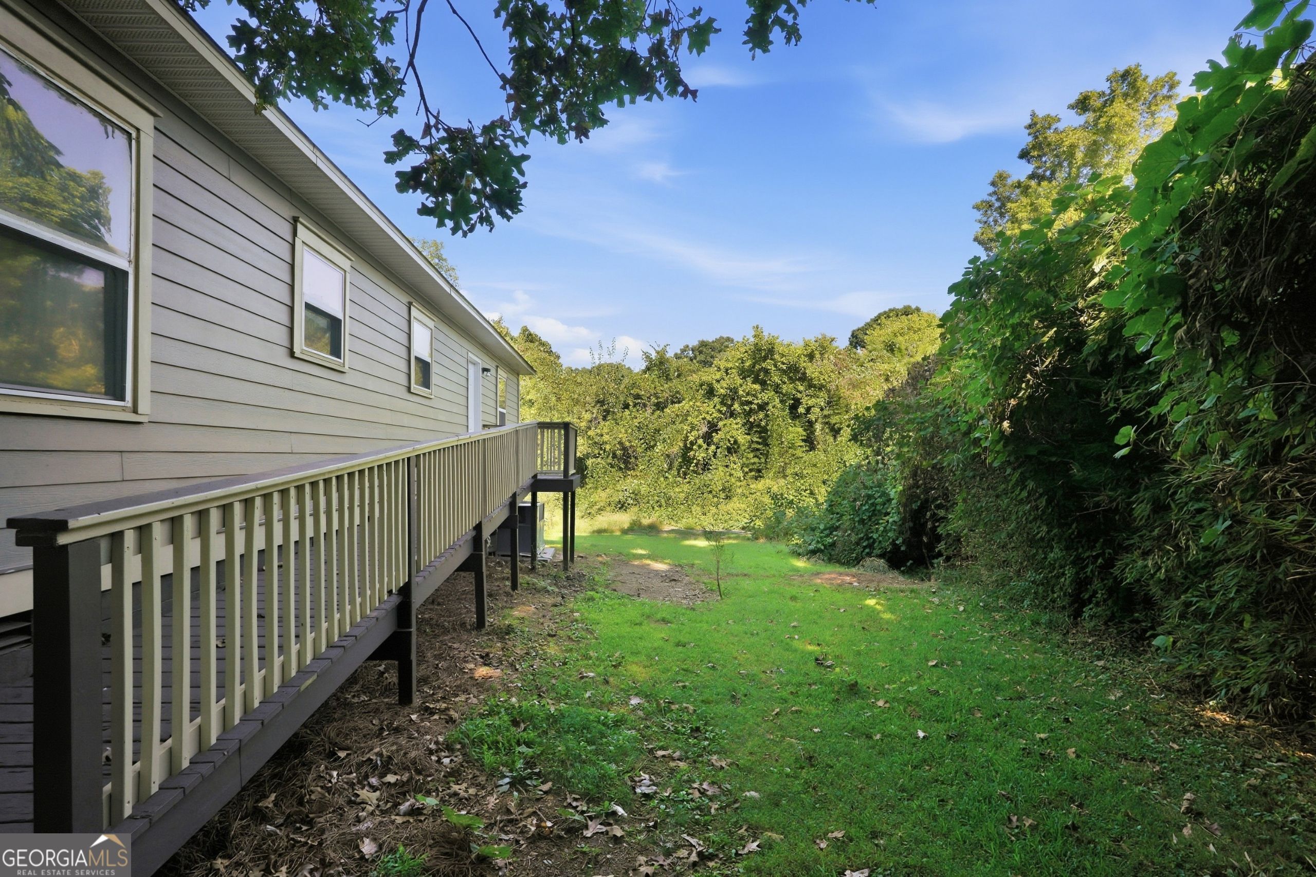 1668 Oak Knoll Circle Se Property Photo 13