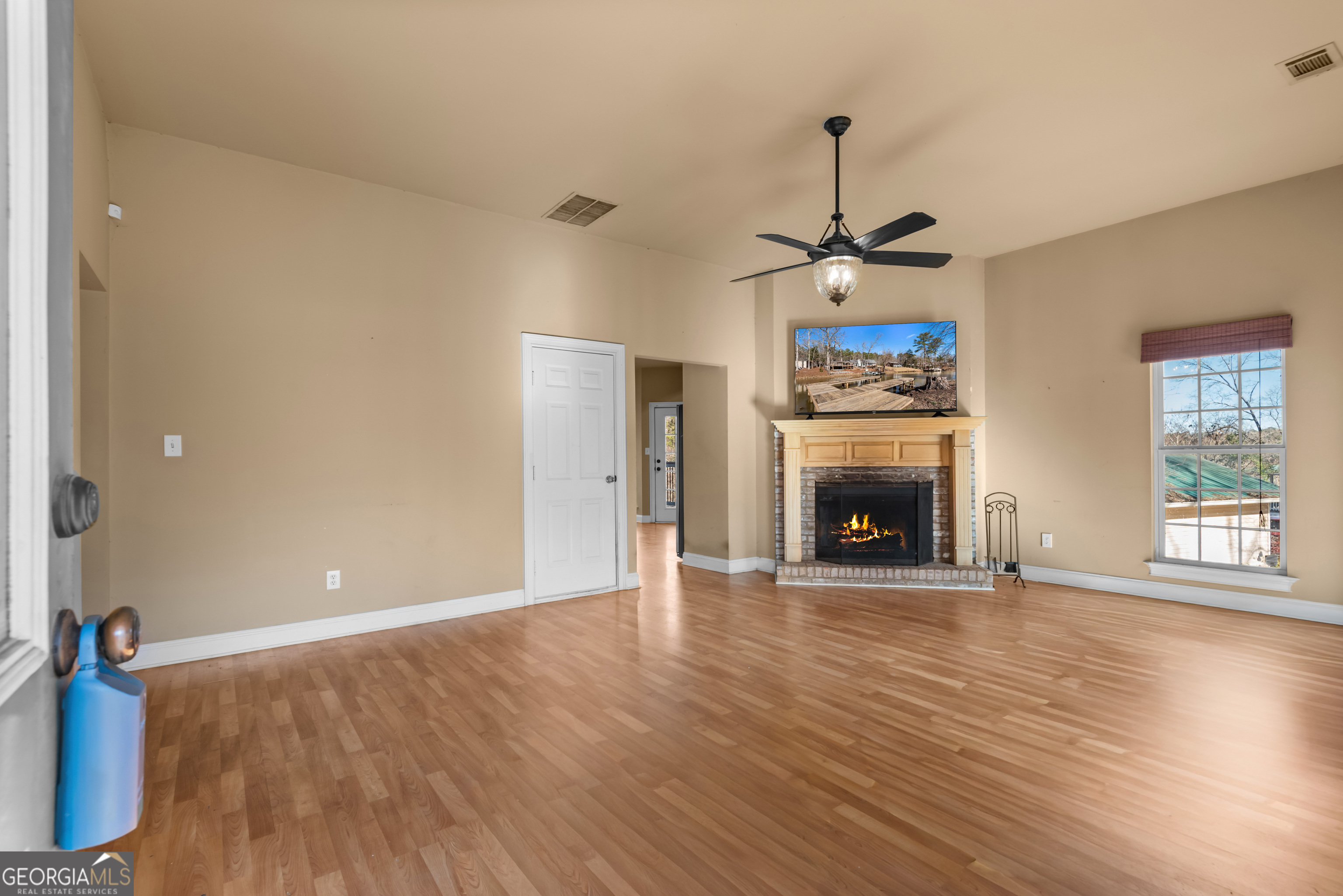 200 Bradley Road Property Photo 6