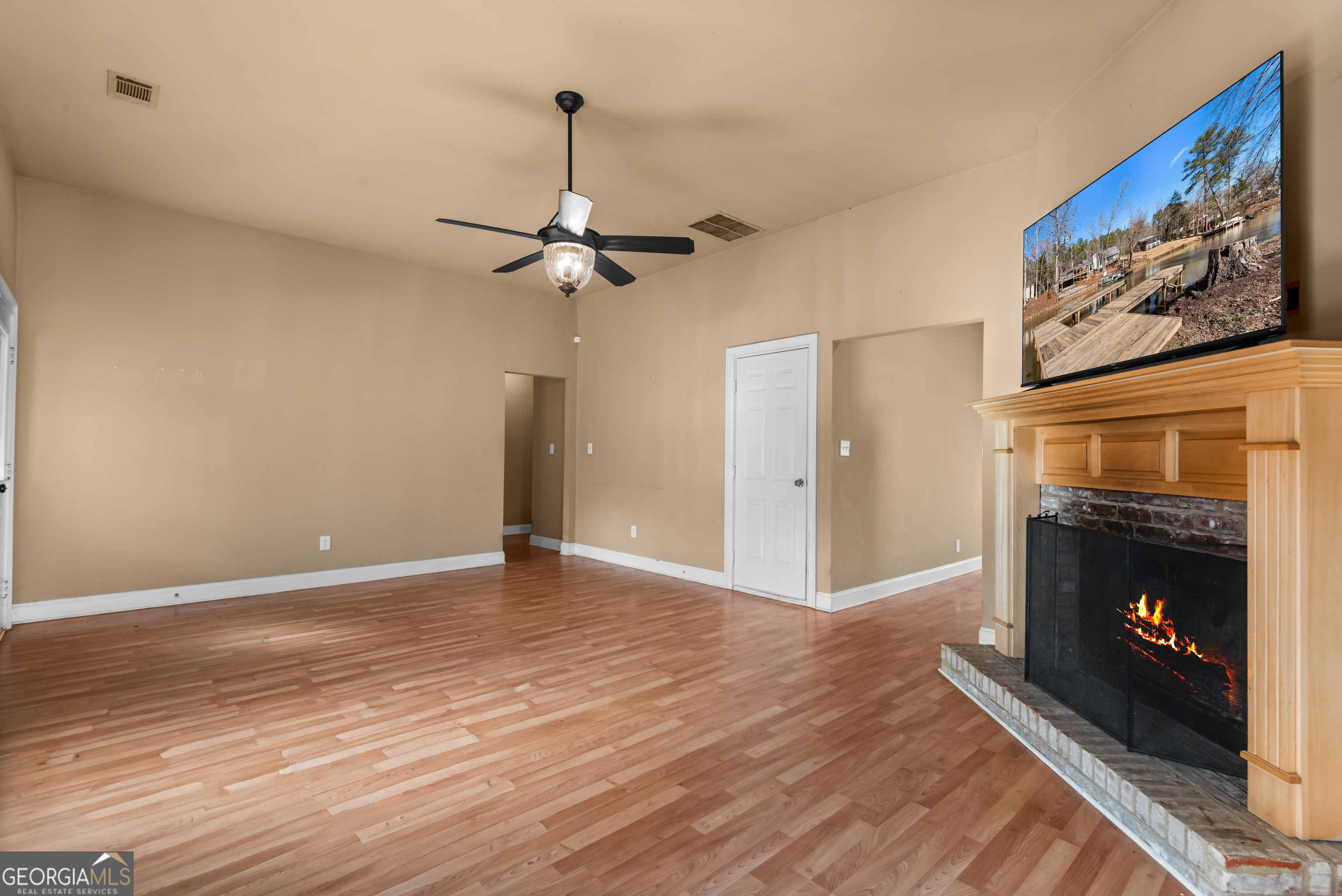 200 Bradley Road Property Photo 8