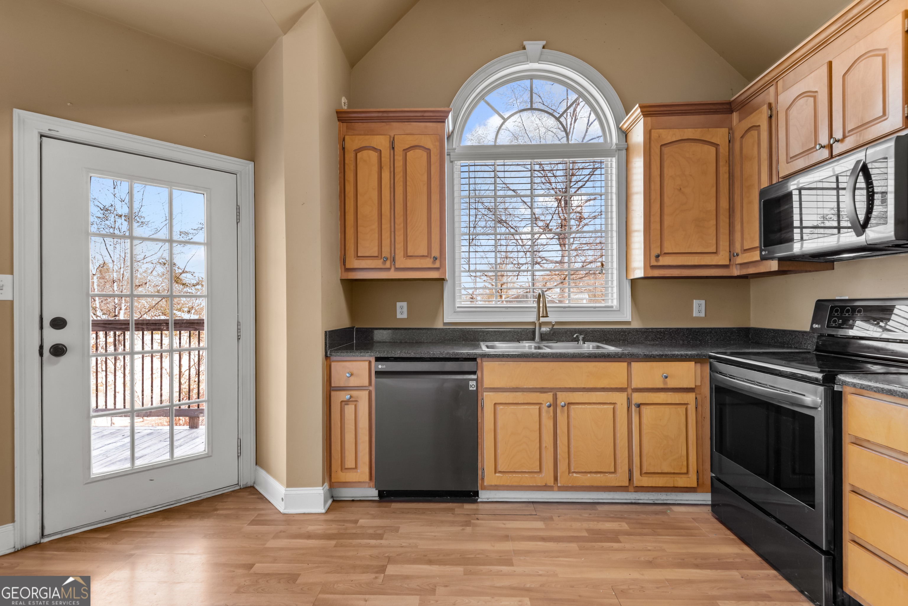 200 Bradley Road Property Photo 11