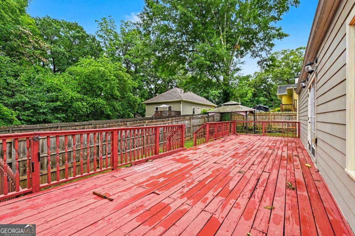 3544 College Street Property Photo 25