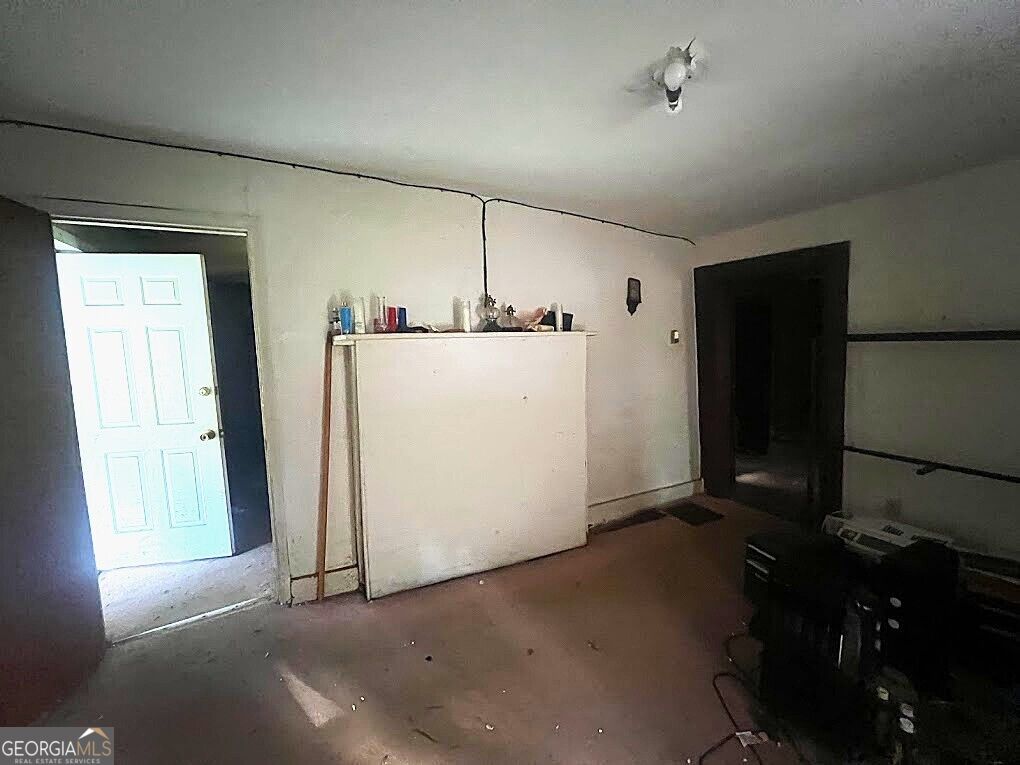 488 Lawrence Street Ne Property Photo 3
