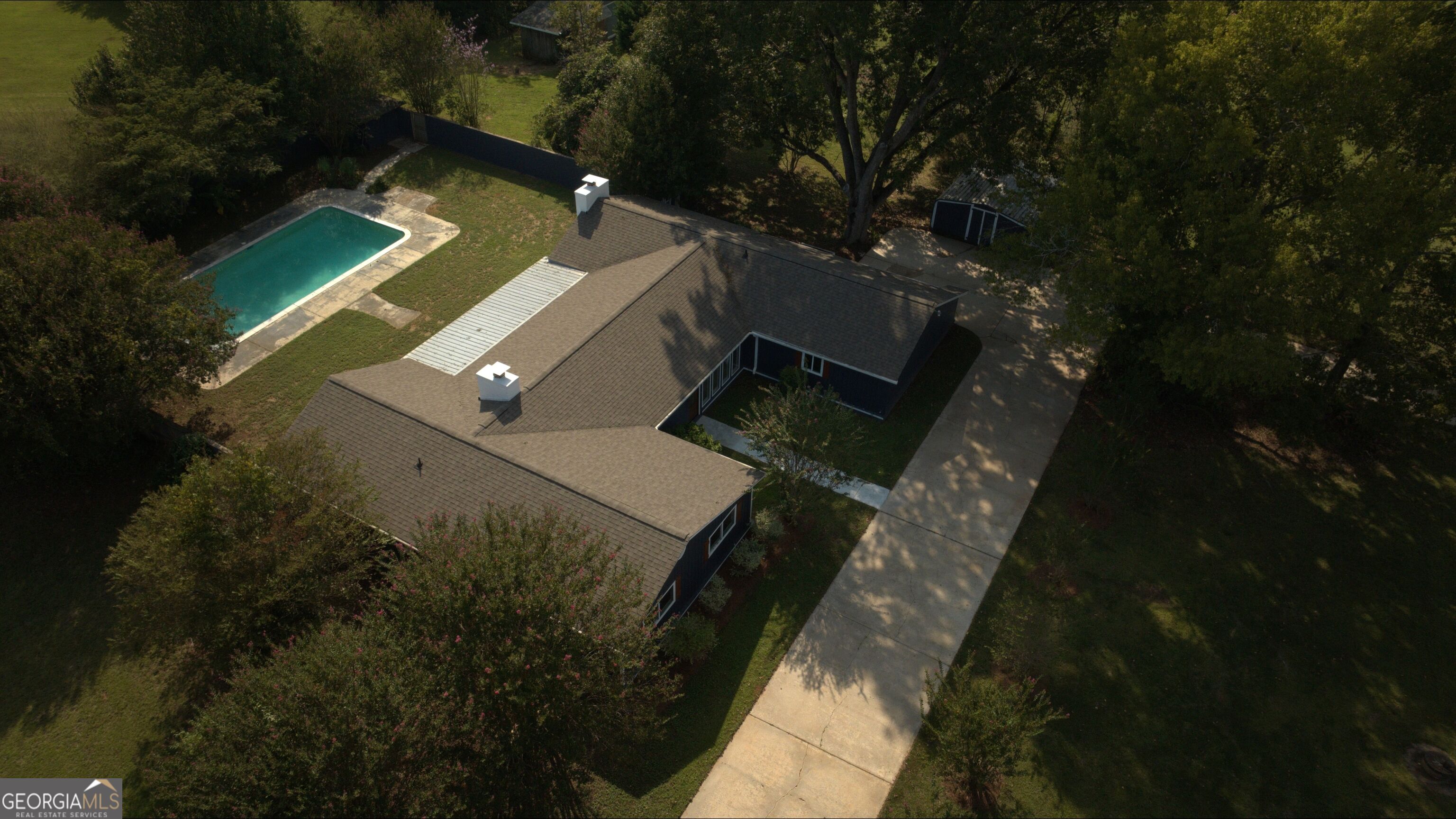 1591 Beville Drive Property Photo 3