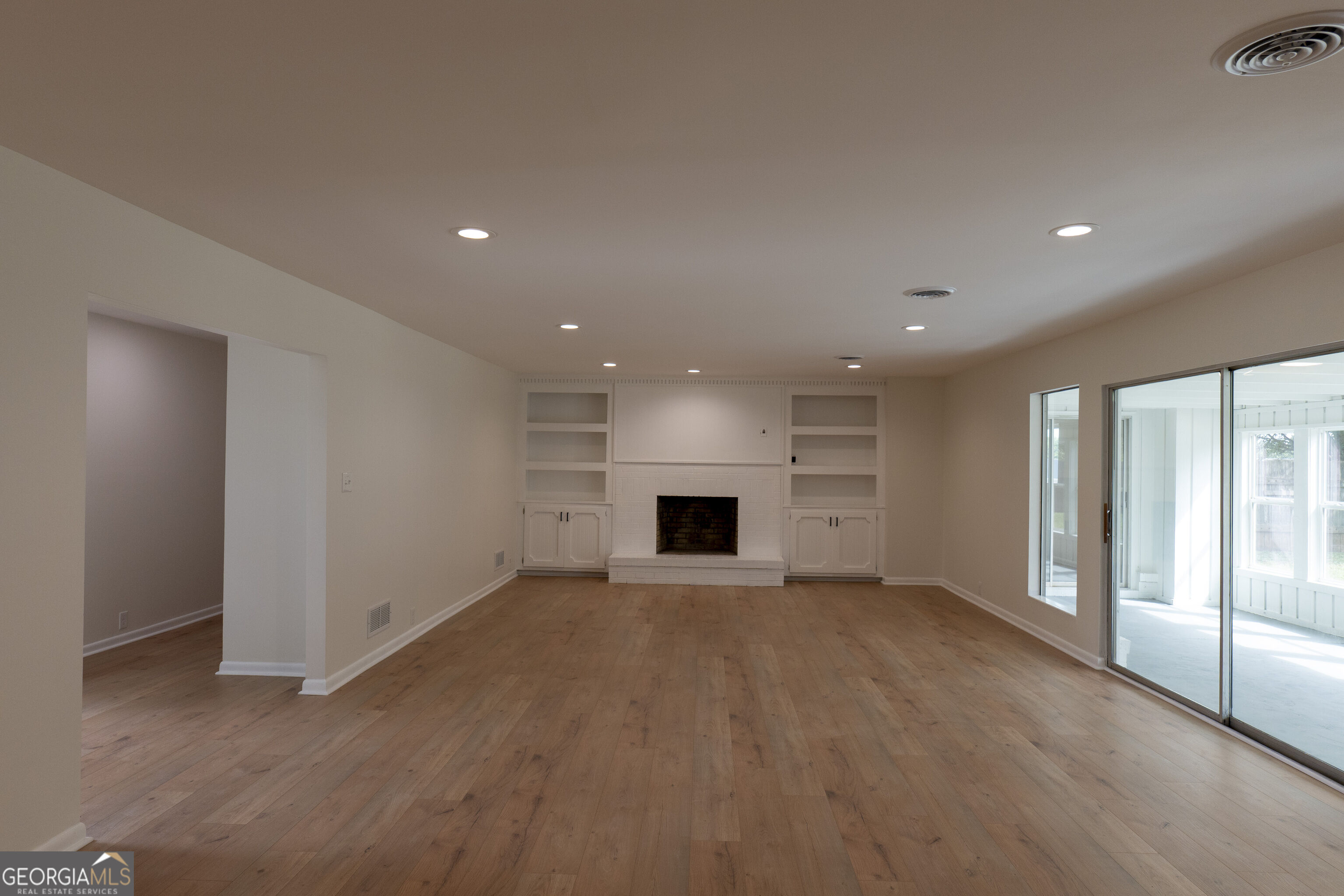 1591 Beville Drive Property Photo 4