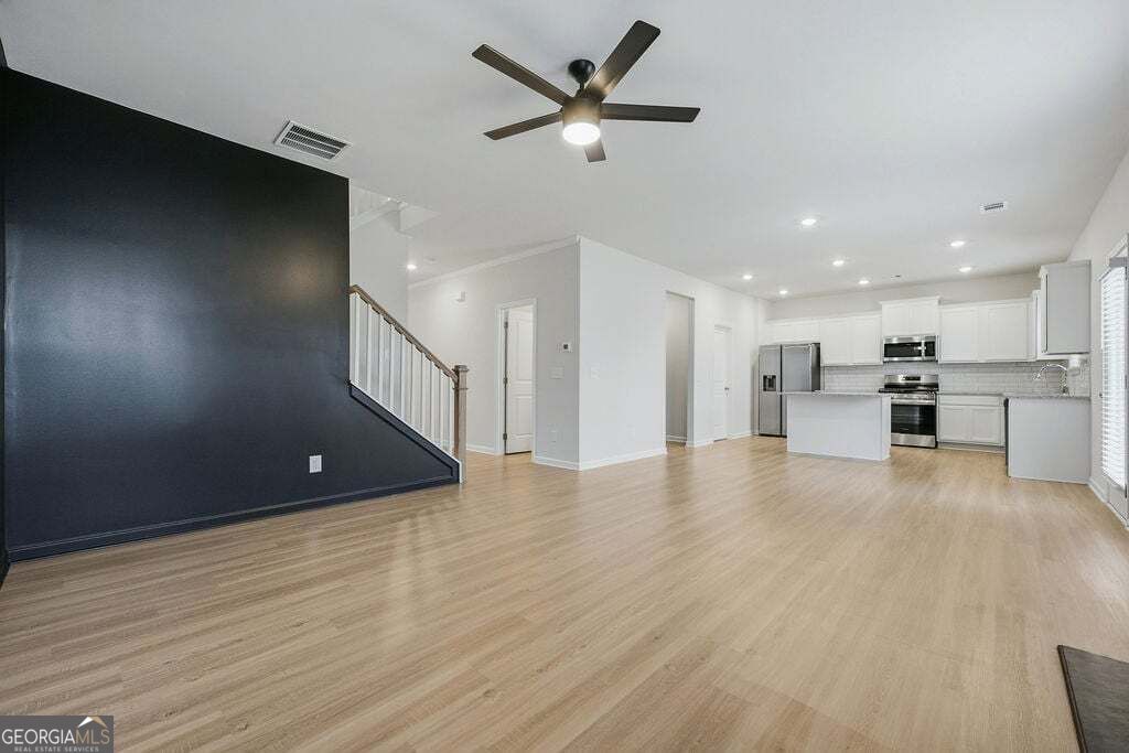 635 River Run Drive Property Photo 6