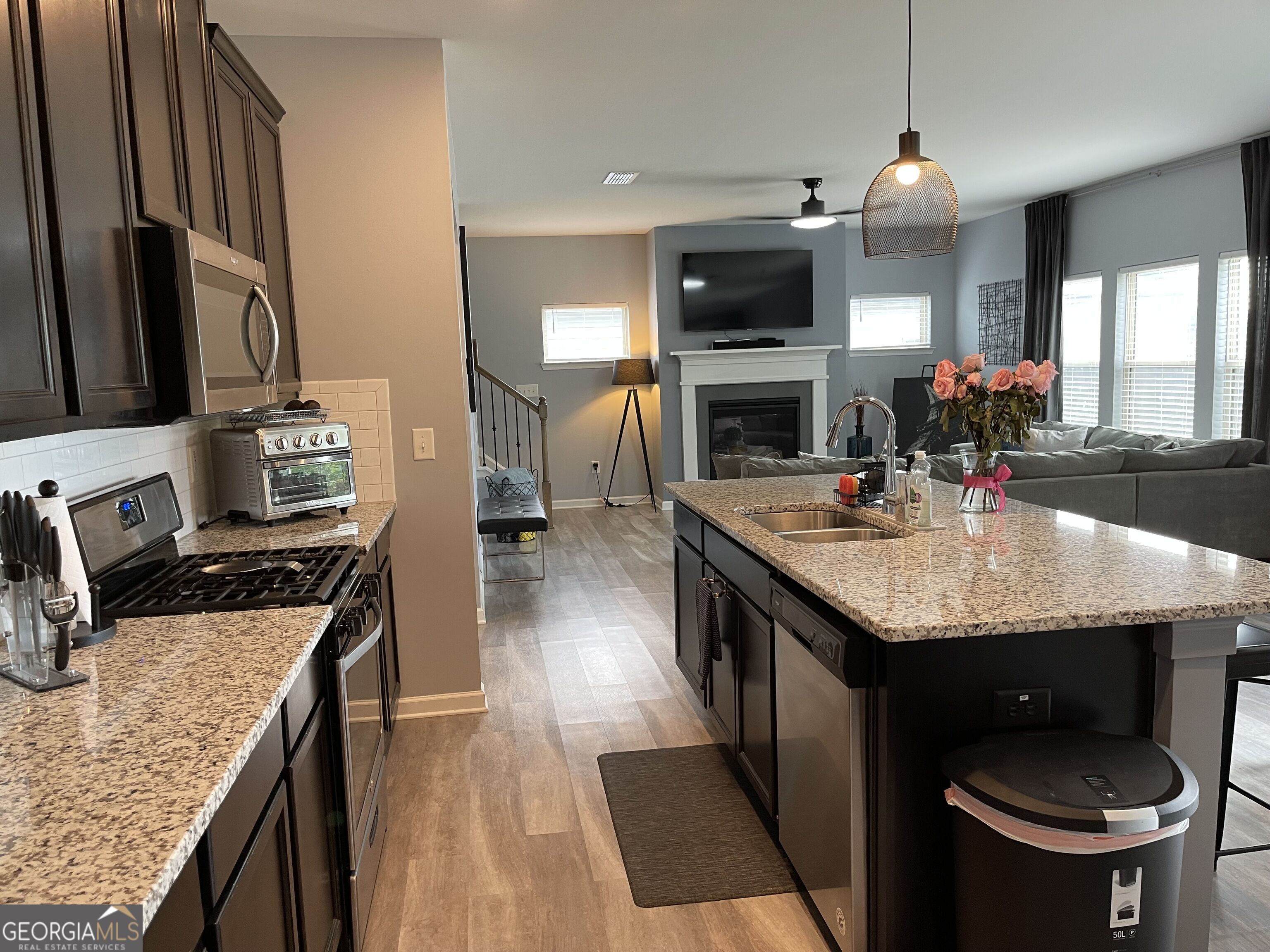 505 Appalachian Place Property Photo 6