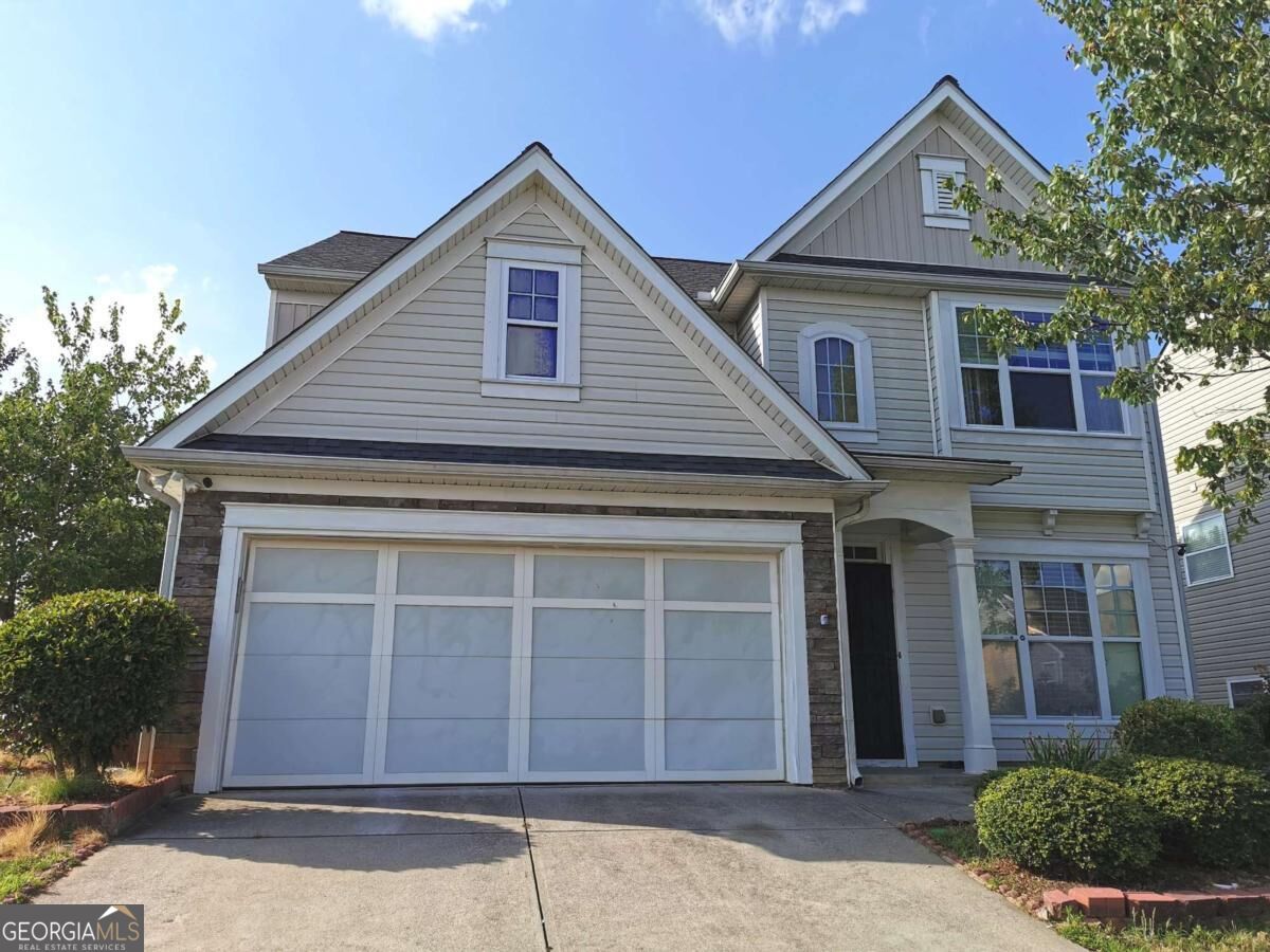 1913 Executive Drive Property Photo 1