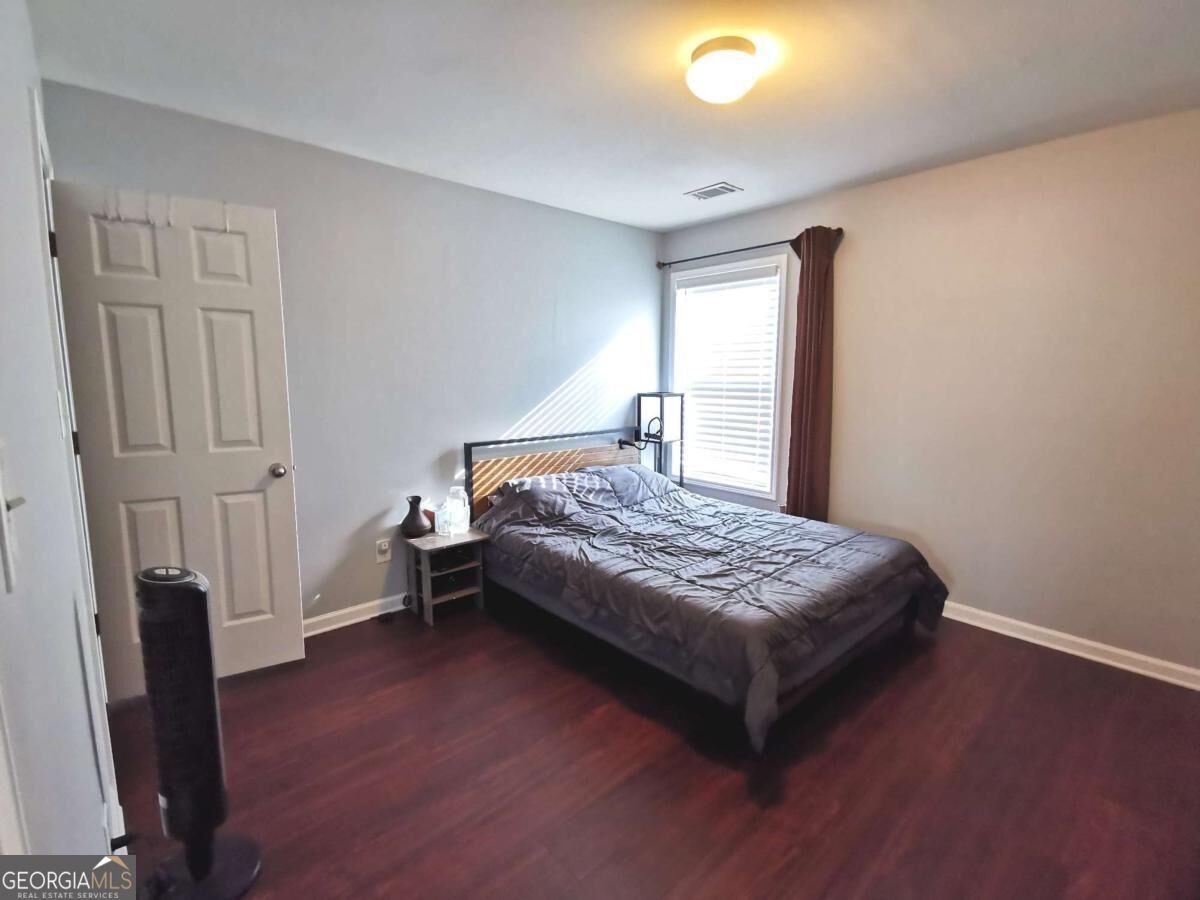 1913 Executive Drive Property Photo 35