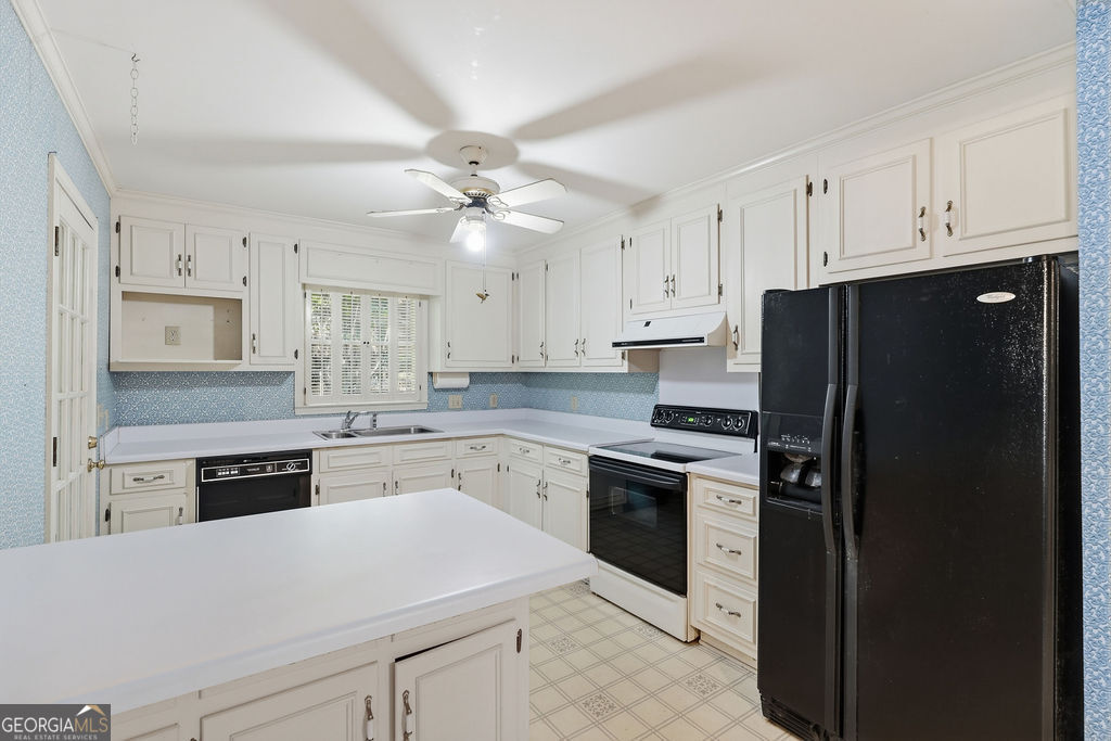 8 John Street Property Photo 12