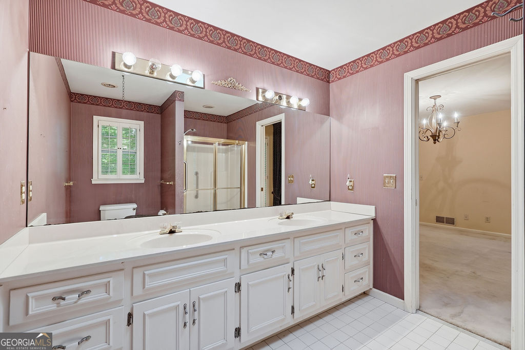 8 John Street Property Photo 16
