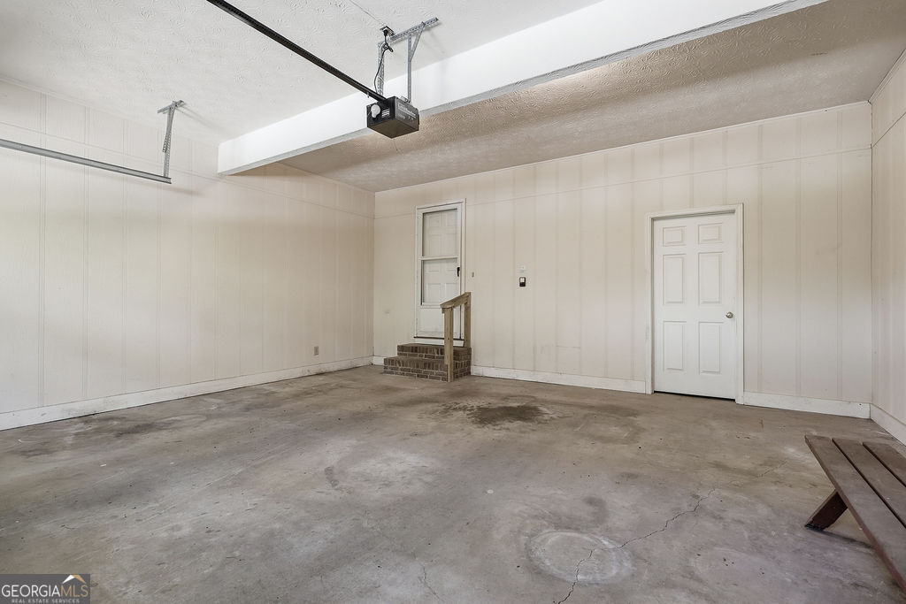 8 John Street Property Photo 28