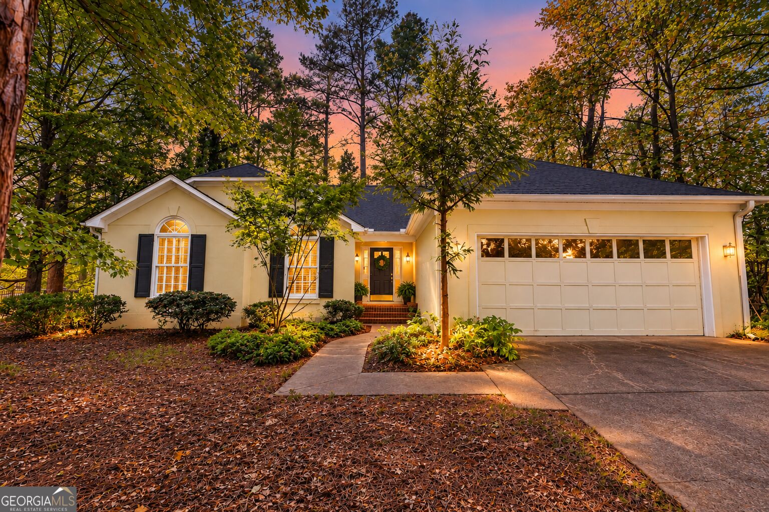8 John Street Property Photo 35