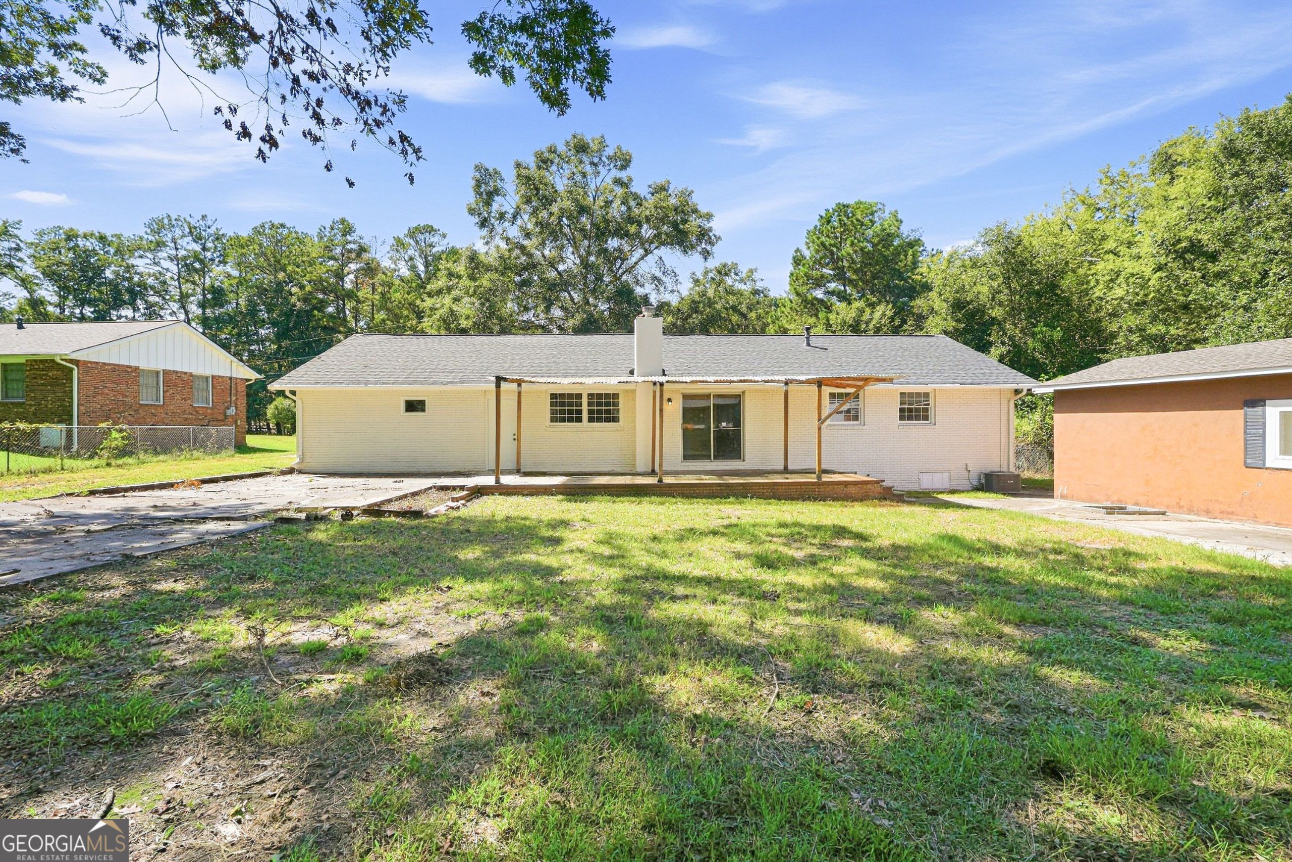 30 Roberts Lane Property Photo 5