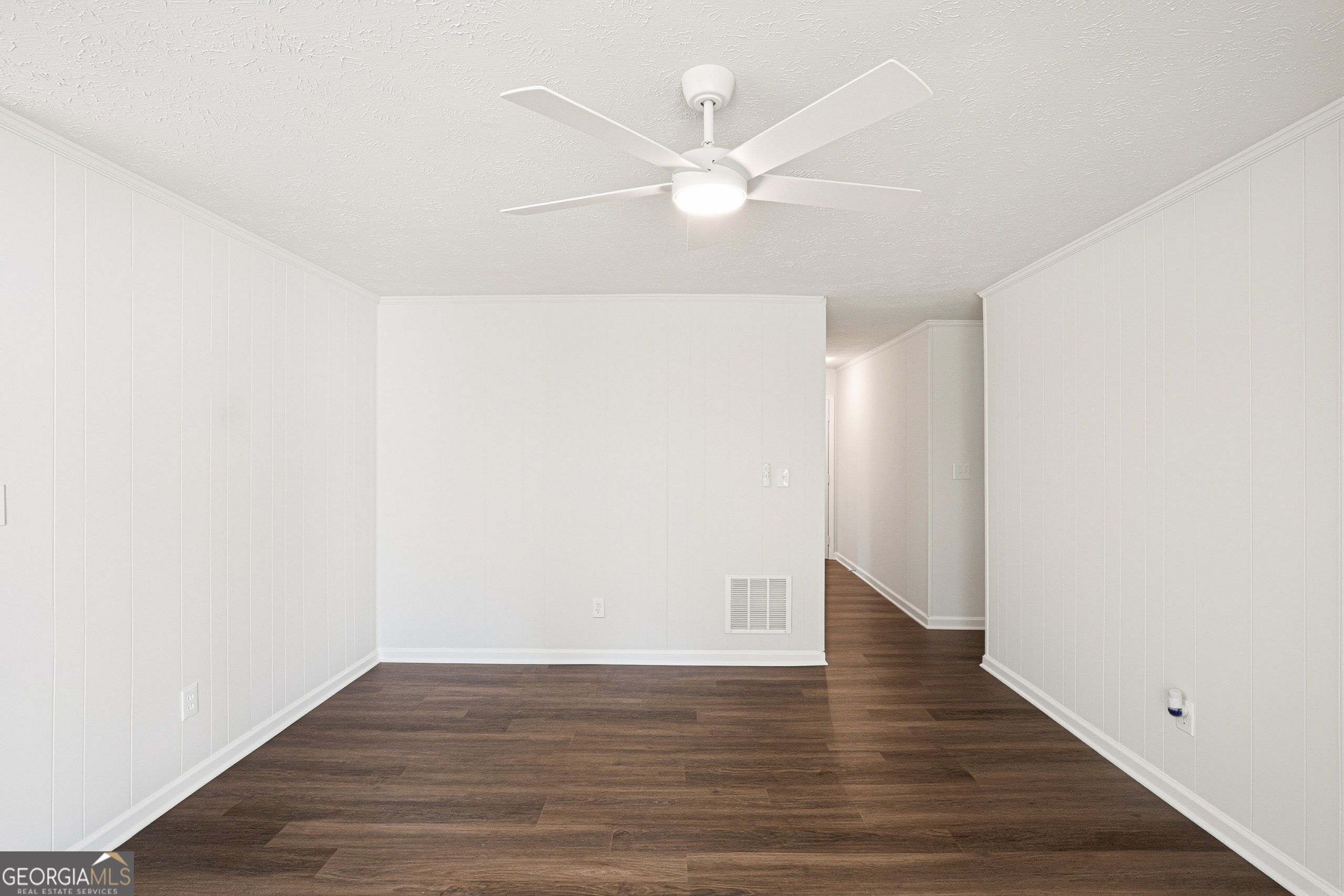 30 Roberts Lane Property Photo 7