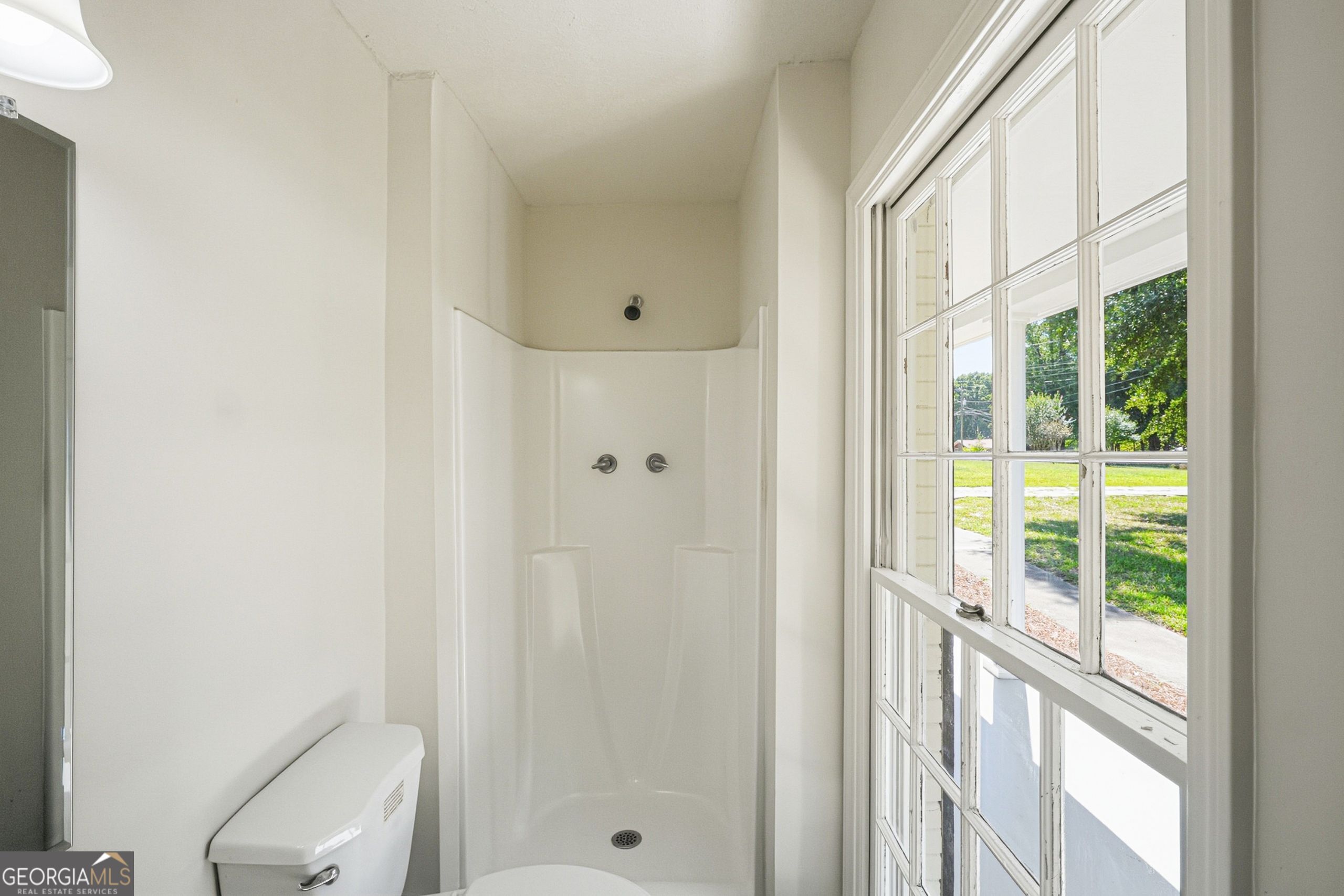 30 Roberts Lane Property Photo 9