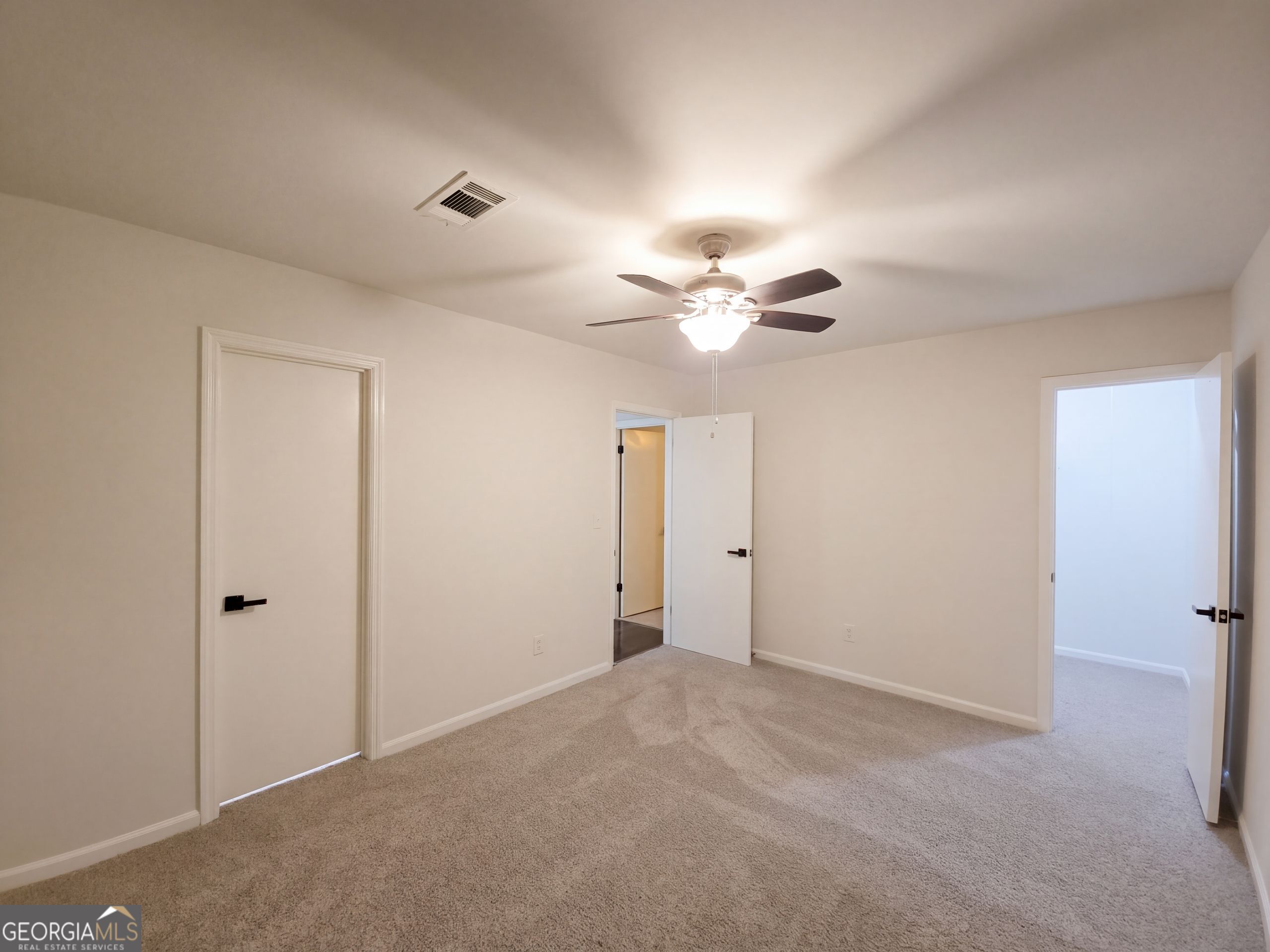 3118 Caliente Lane Property Photo 3