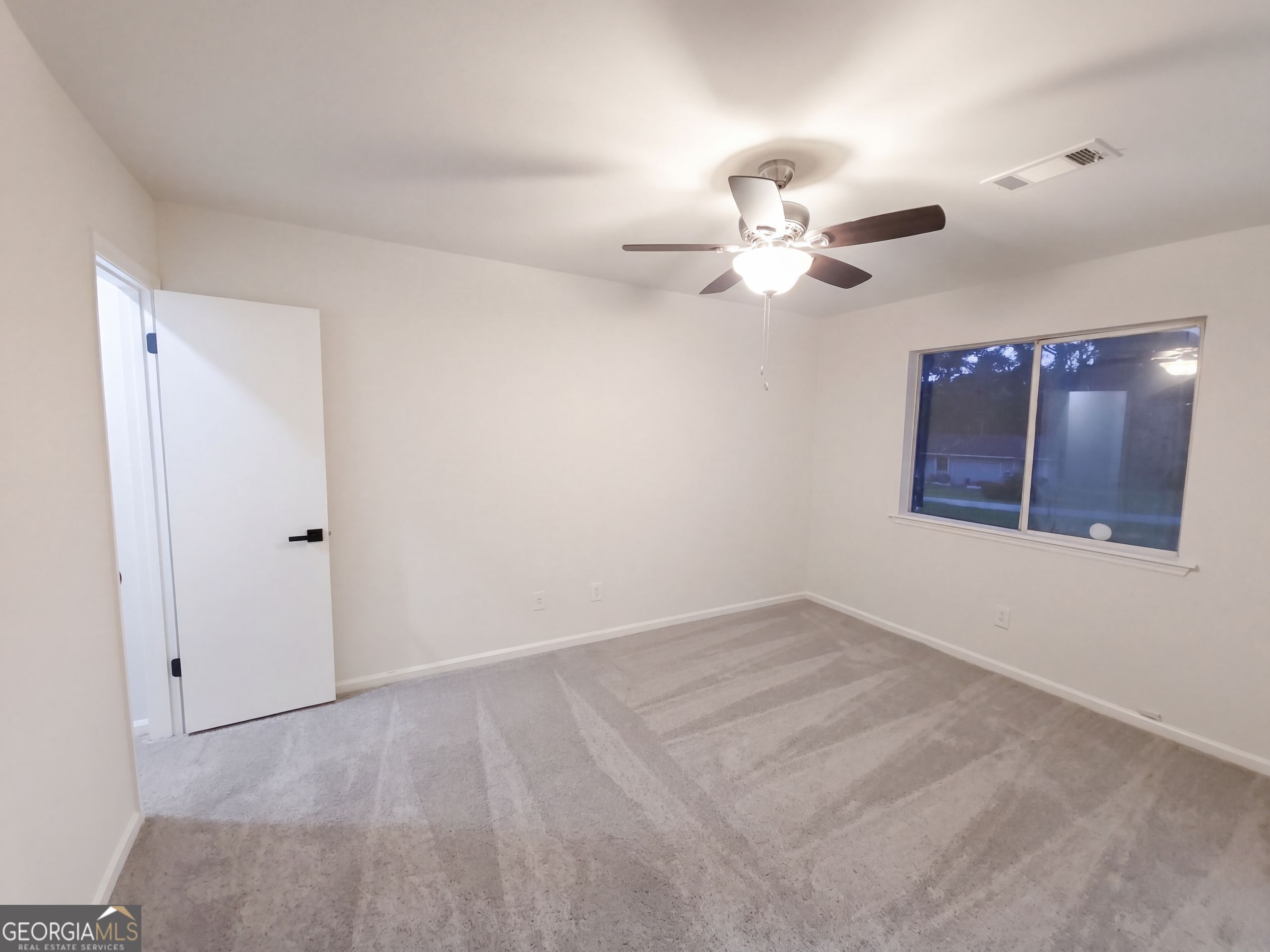 3118 Caliente Lane Property Photo 5