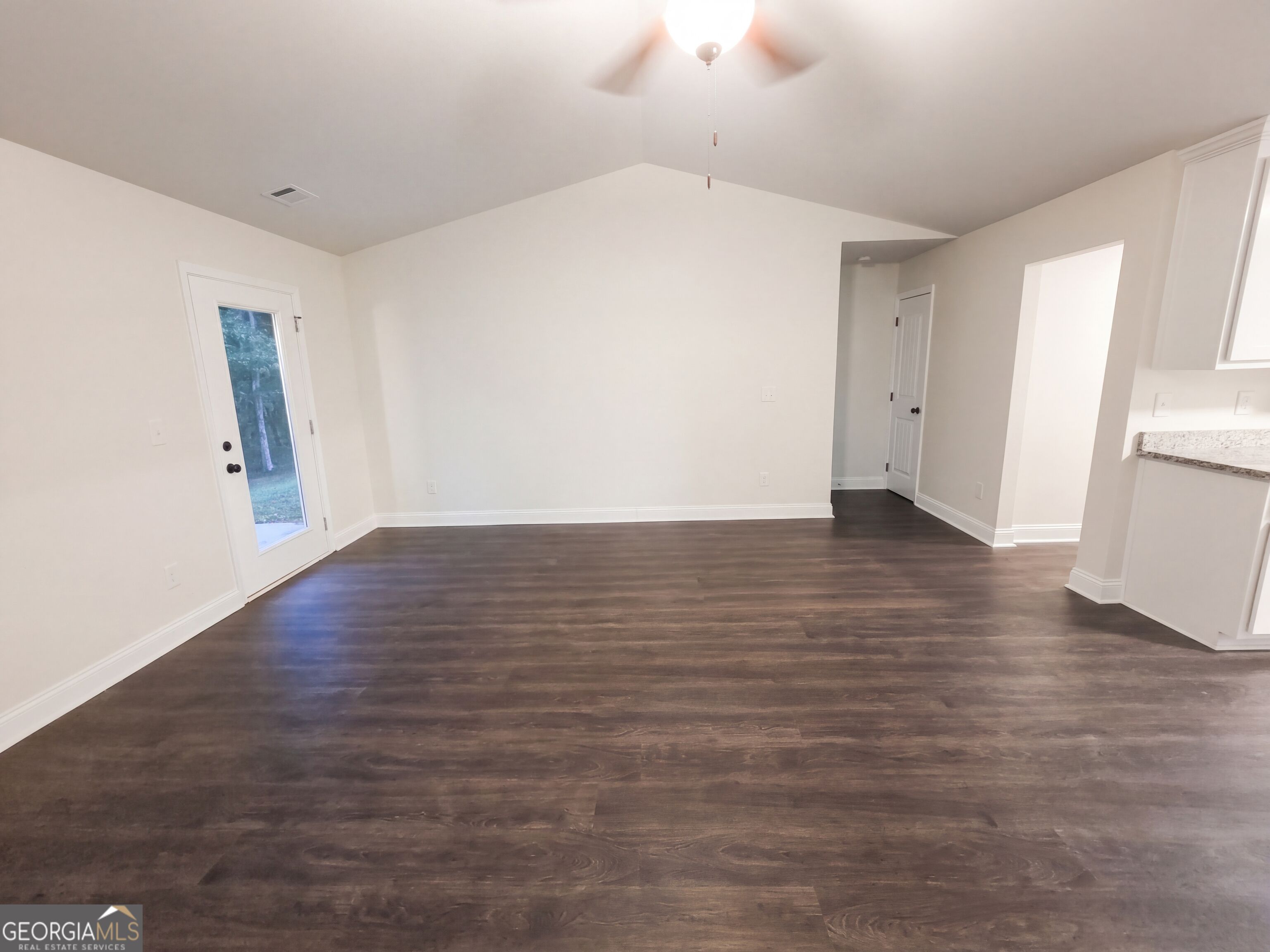 174 Pecan Street Property Photo 6