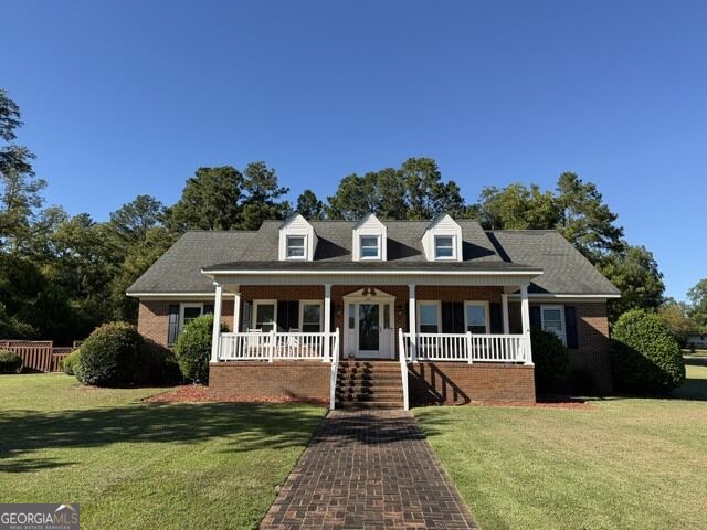 301 Davis Street Property Photo 1