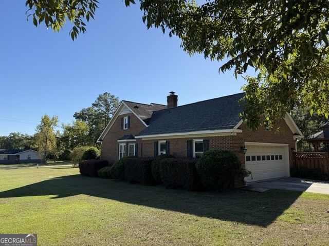 301 Davis Street Property Photo 14