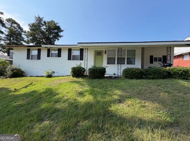 3320 Oakridge Property Photo 1