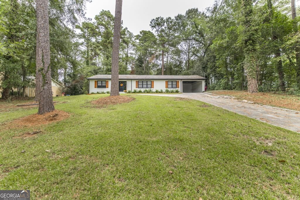 1255 Nottingham Drive Property Photo 5
