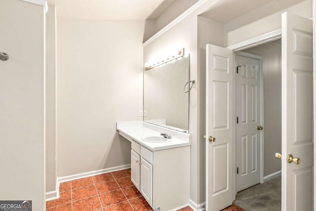 1426 Hyde Court Property Photo 12