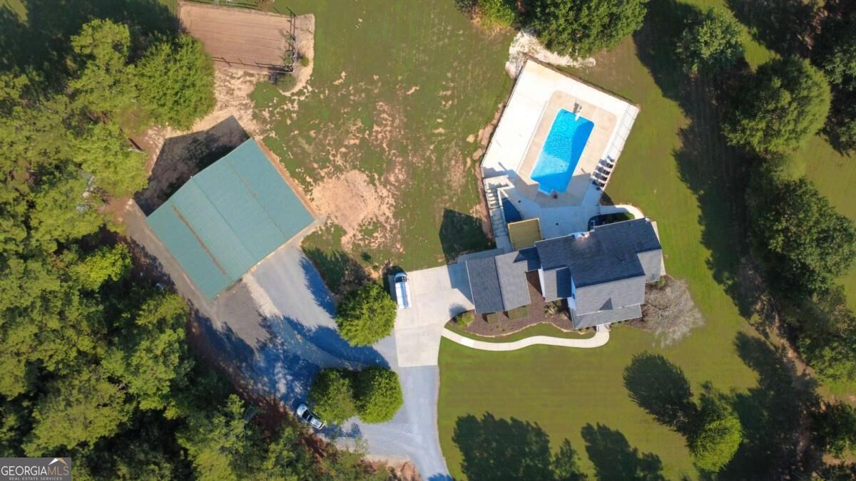 1602 Old Alabama Road Property Photo 2