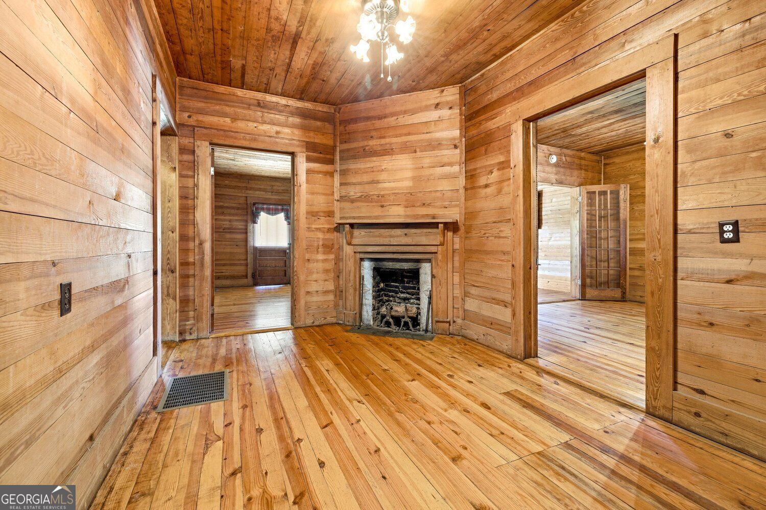 3213 Highway 326 Property Photo 14