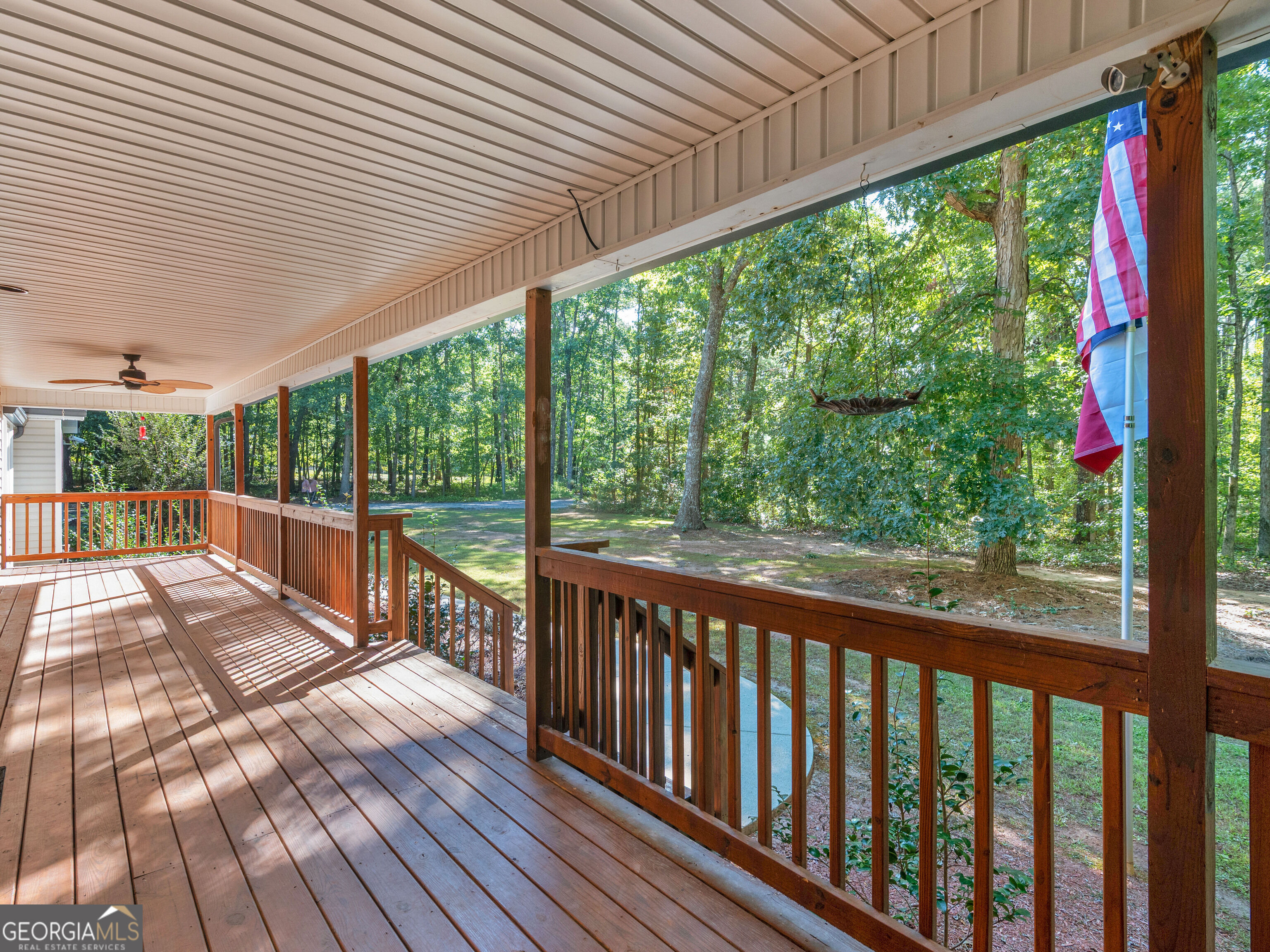 470 Fields Road Property Photo 2