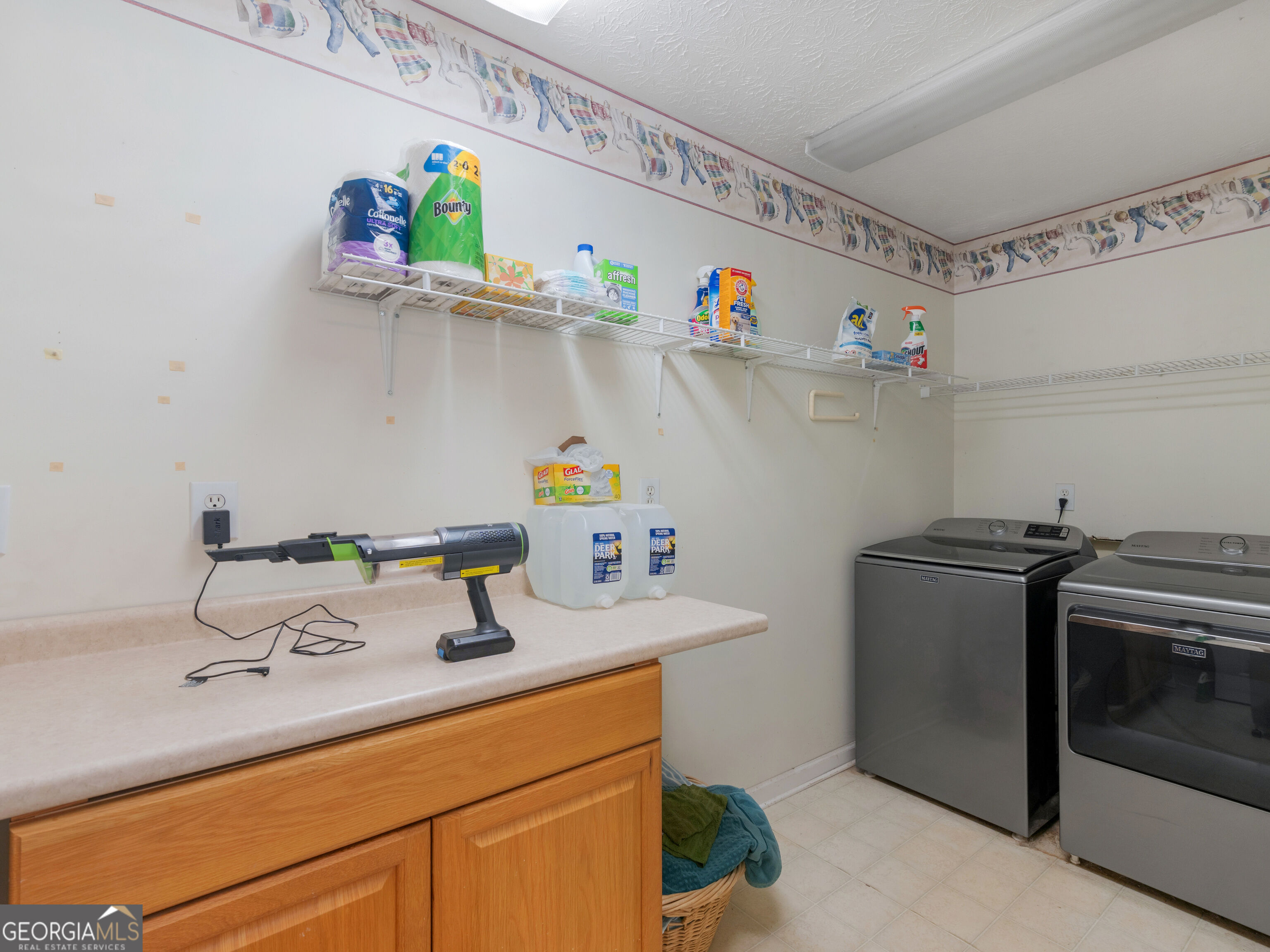 470 Fields Road Property Photo 11