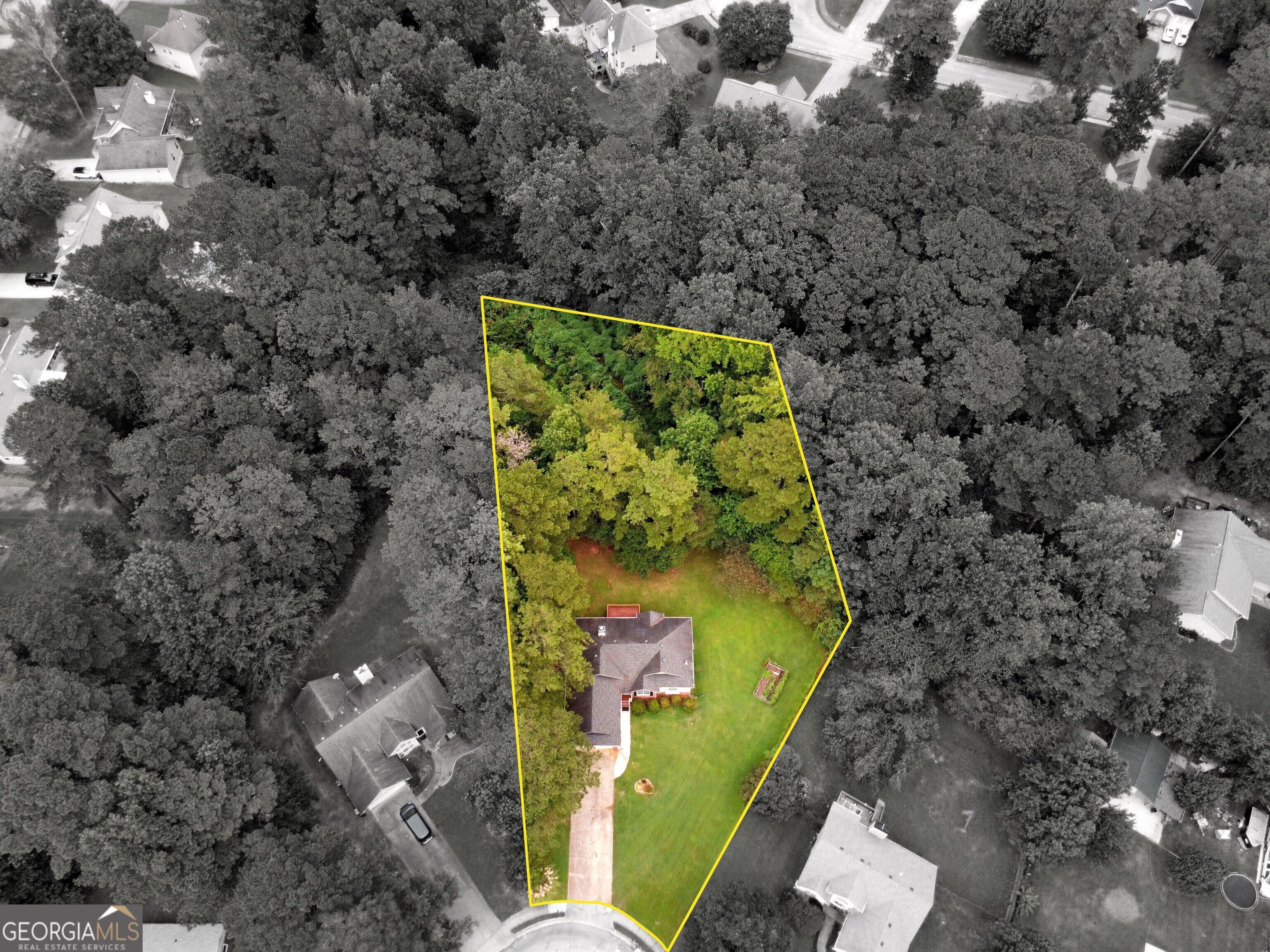 112 Trestle Court Property Photo 10