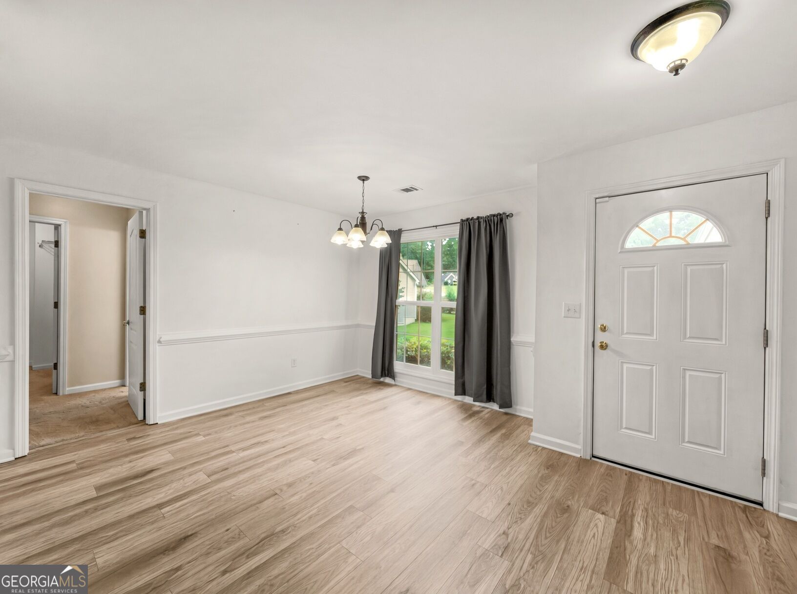 112 Trestle Court Property Photo 12