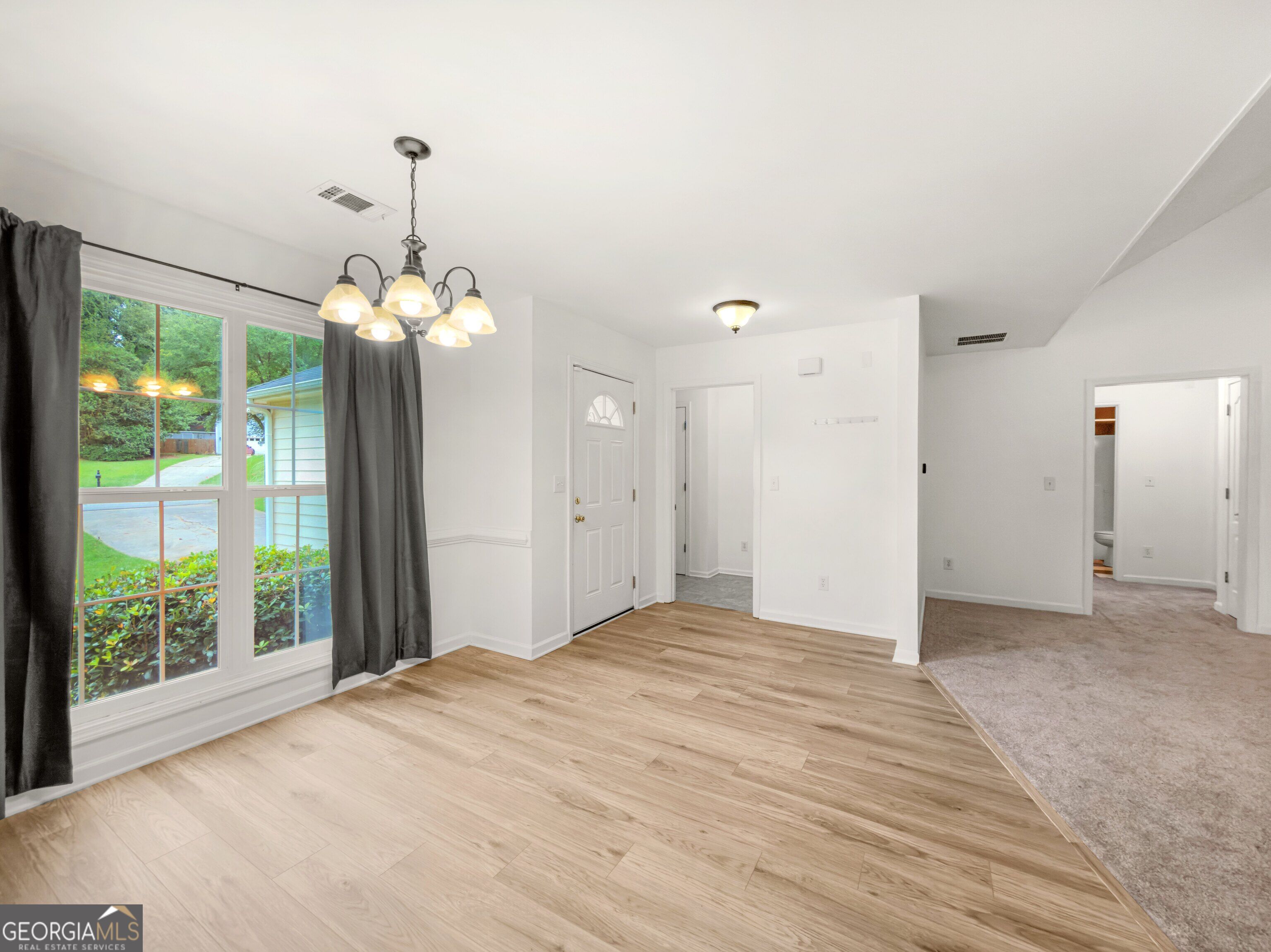 112 Trestle Court Property Photo 13