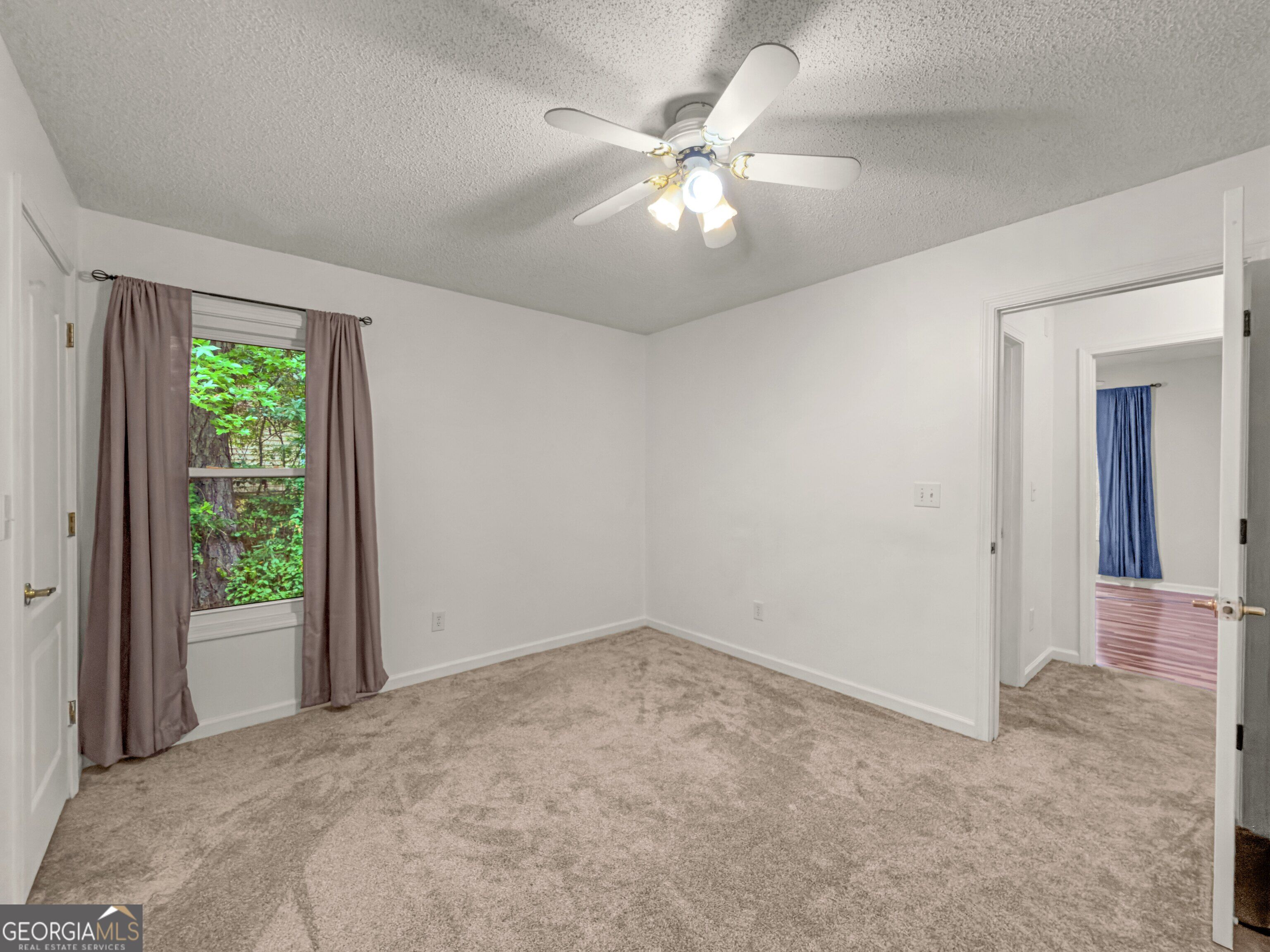 112 Trestle Court Property Photo 25