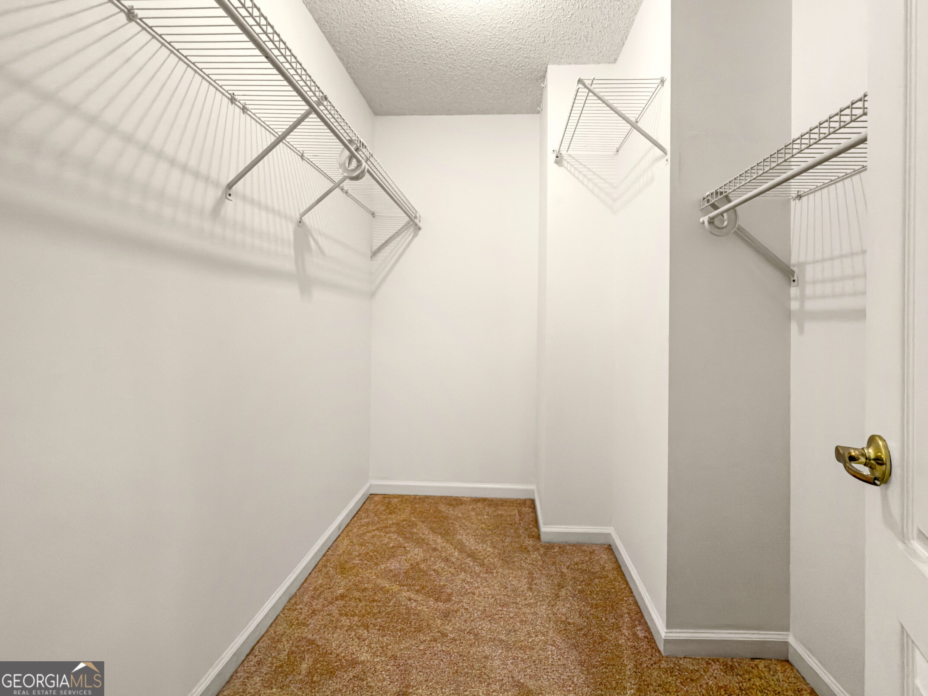 112 Trestle Court Property Photo 35