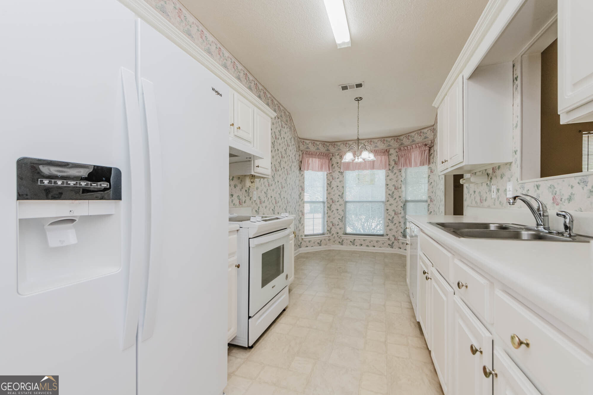 133 Darin Drive Property Photo 9