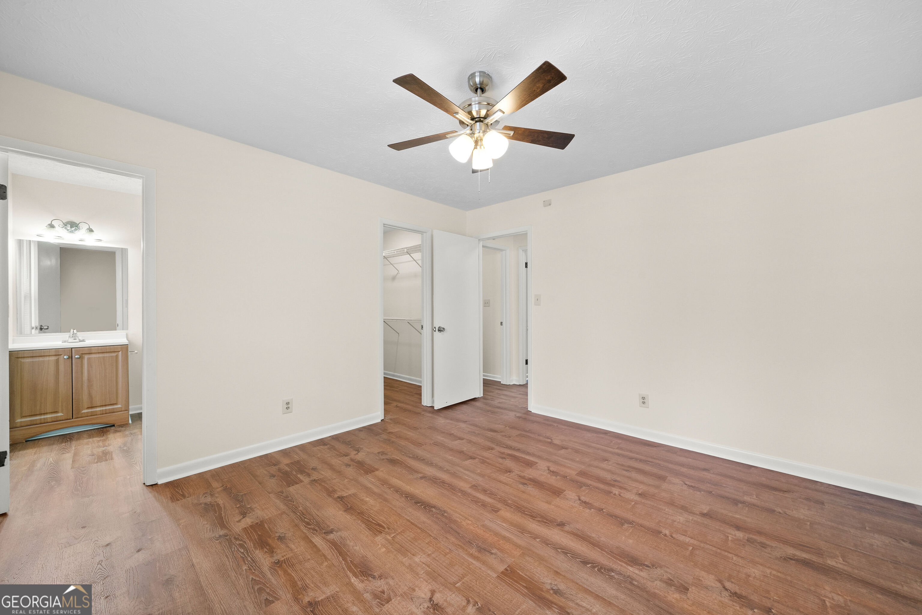 1358 Hardy Circle Property Photo 17