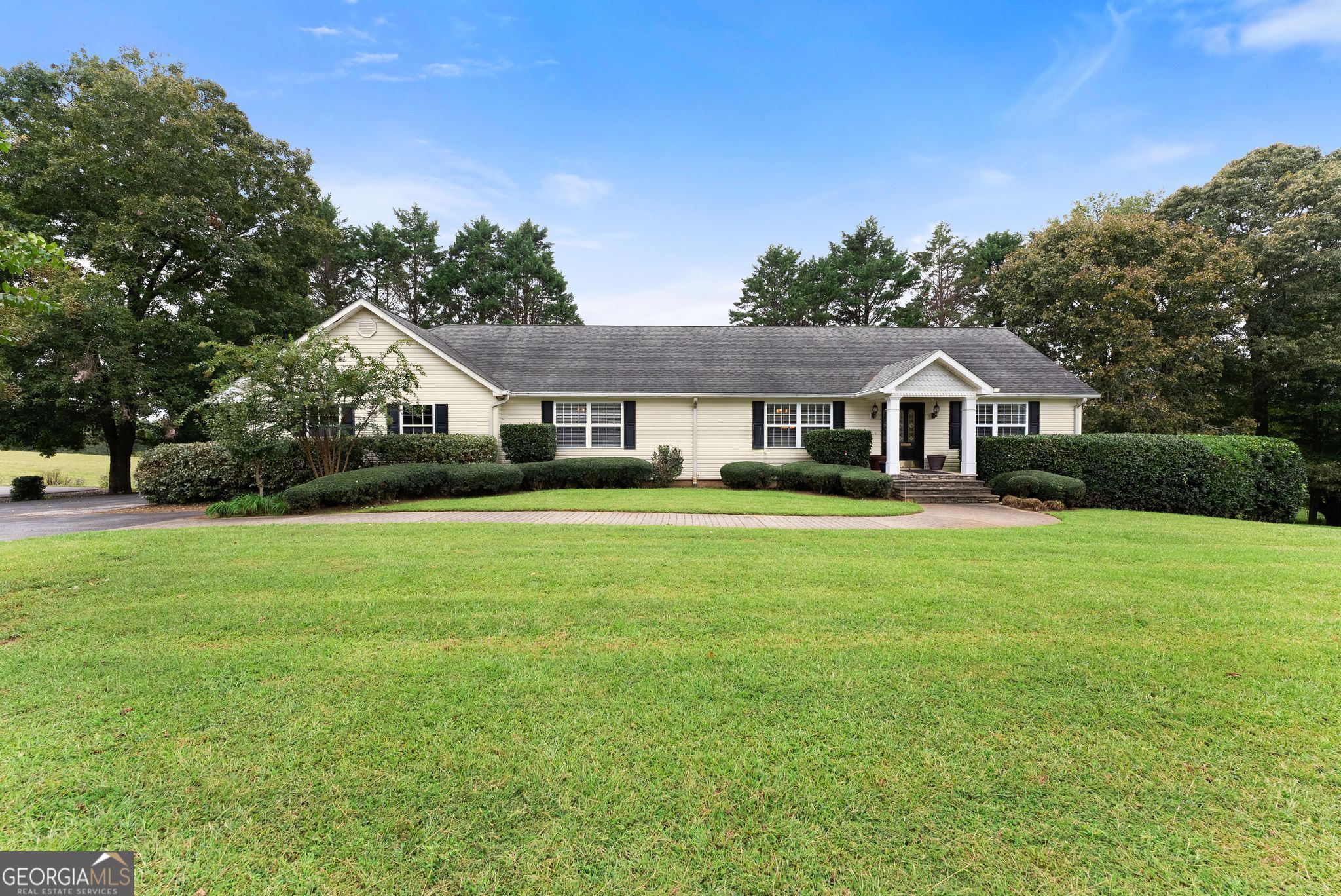 405 Double Bridge Road Property Photo 1