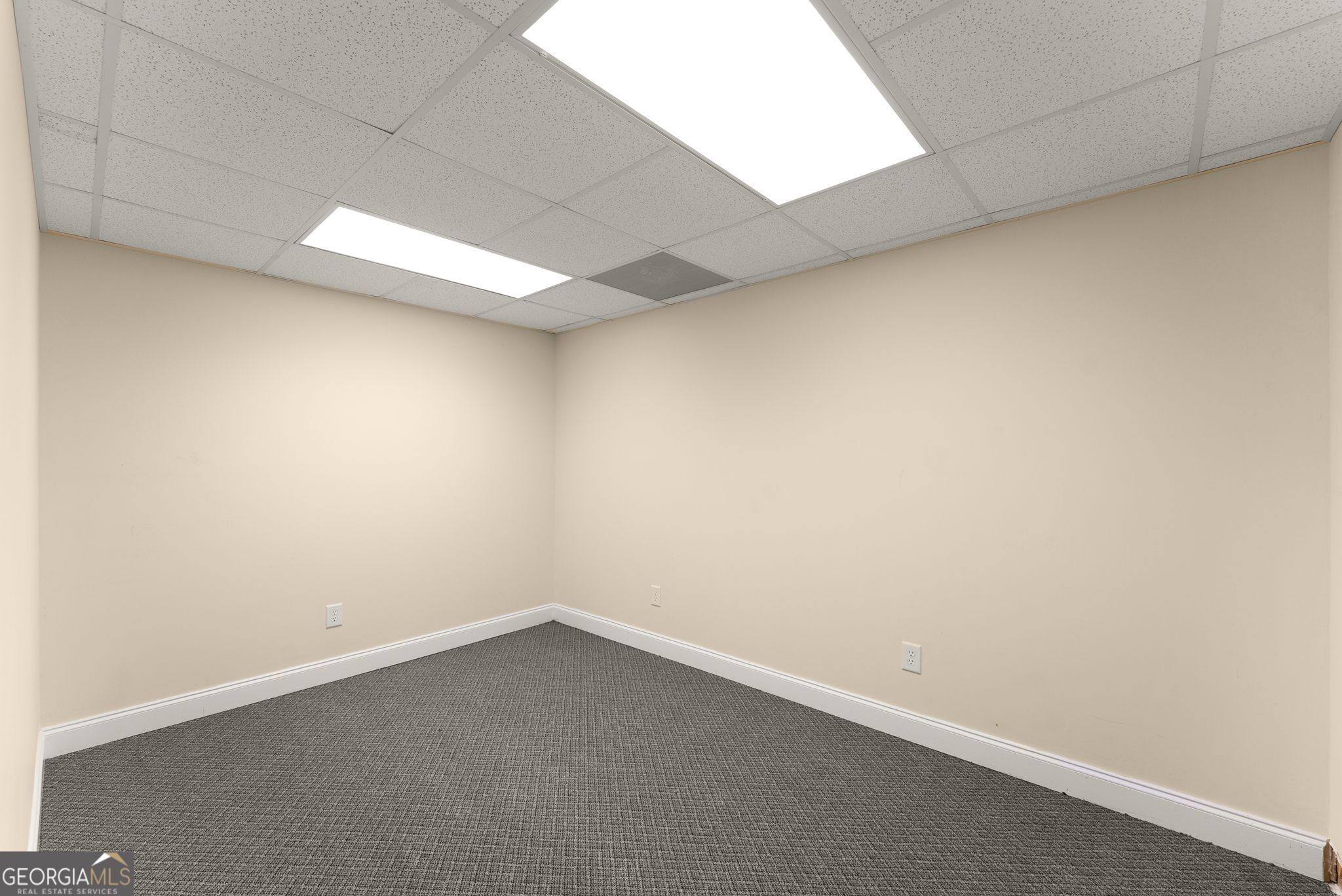 405 Double Bridge Road Property Photo 33