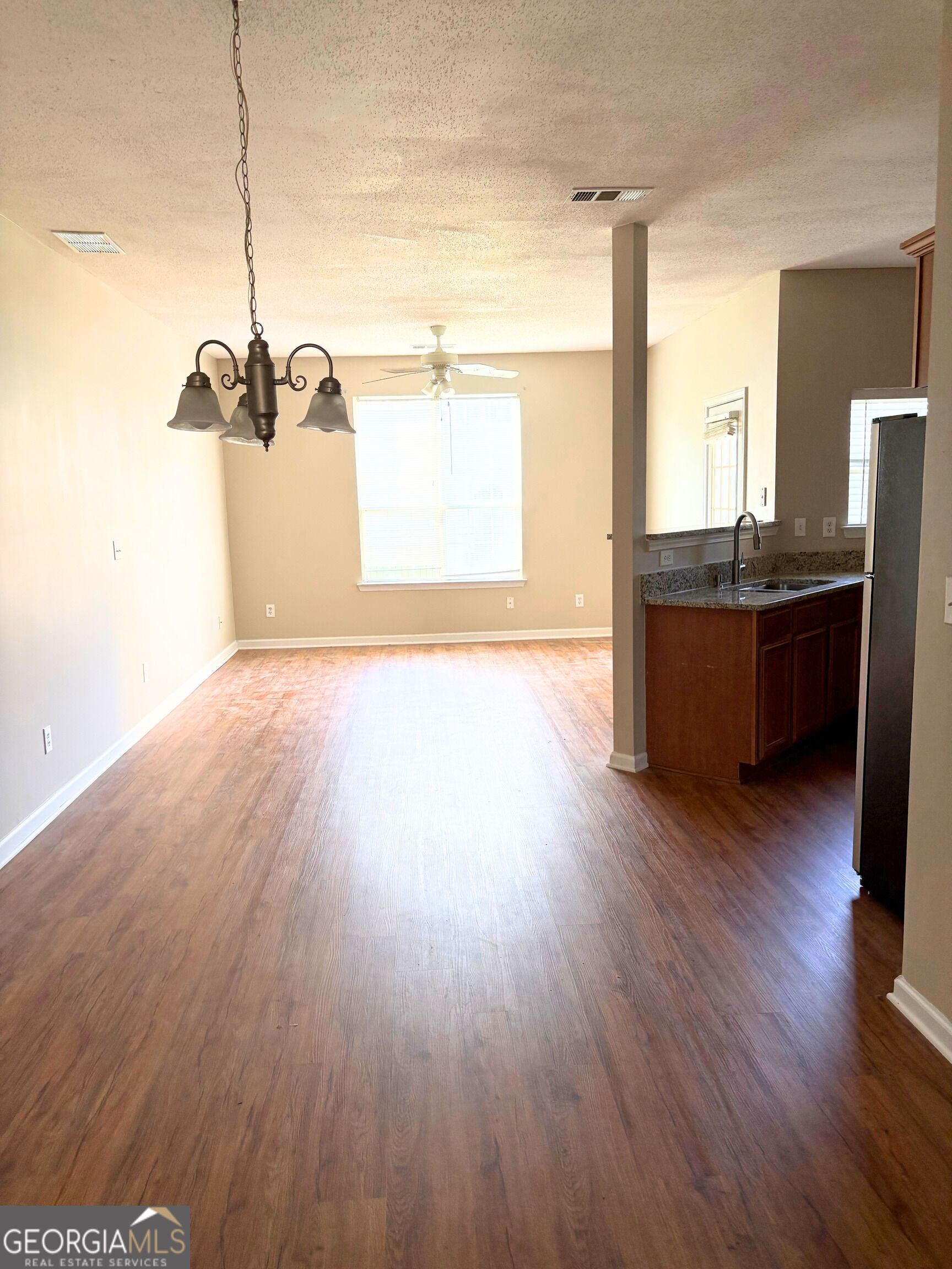 11315 Michelle Way Property Photo 3