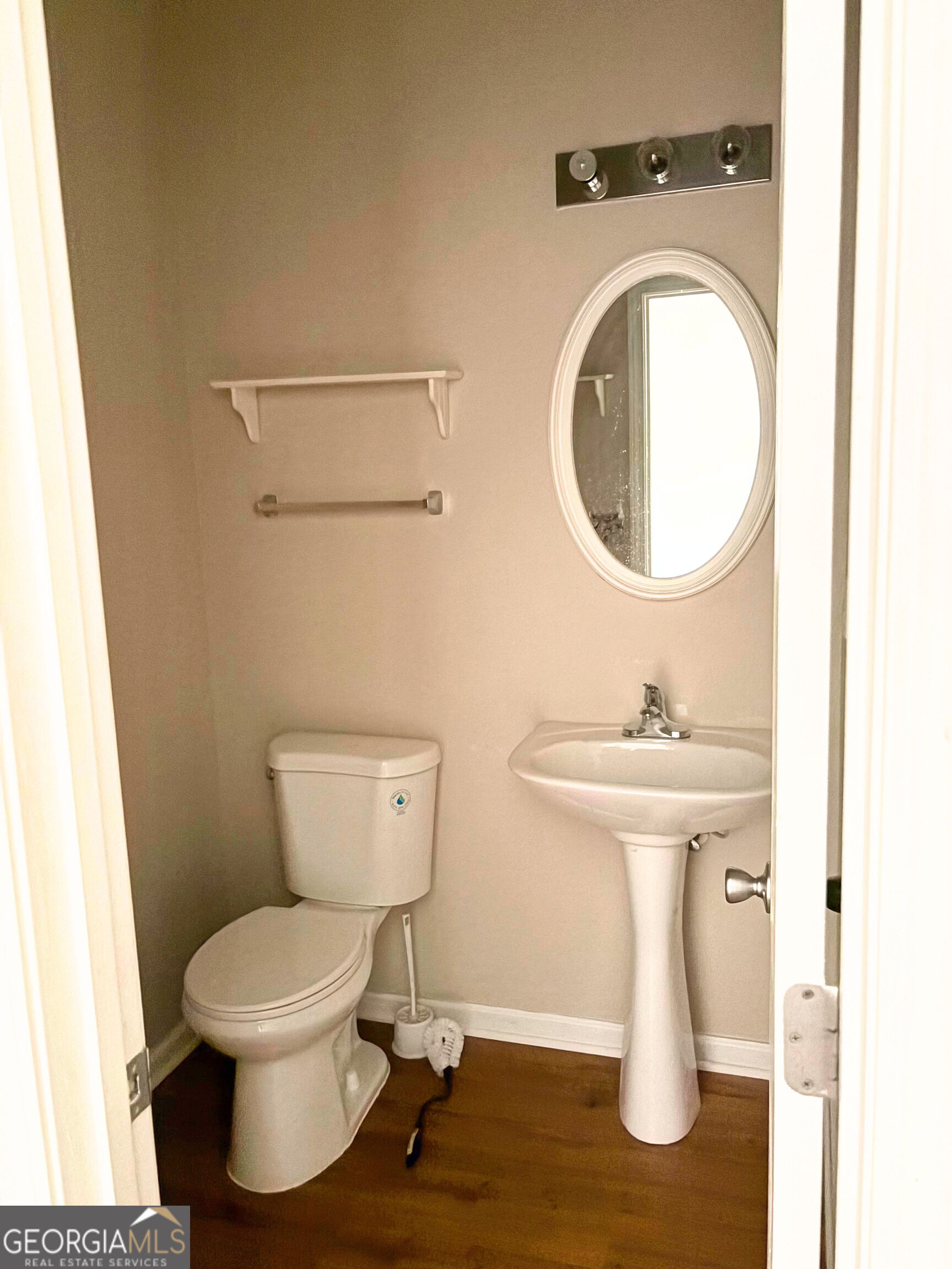 11315 Michelle Way Property Photo 7