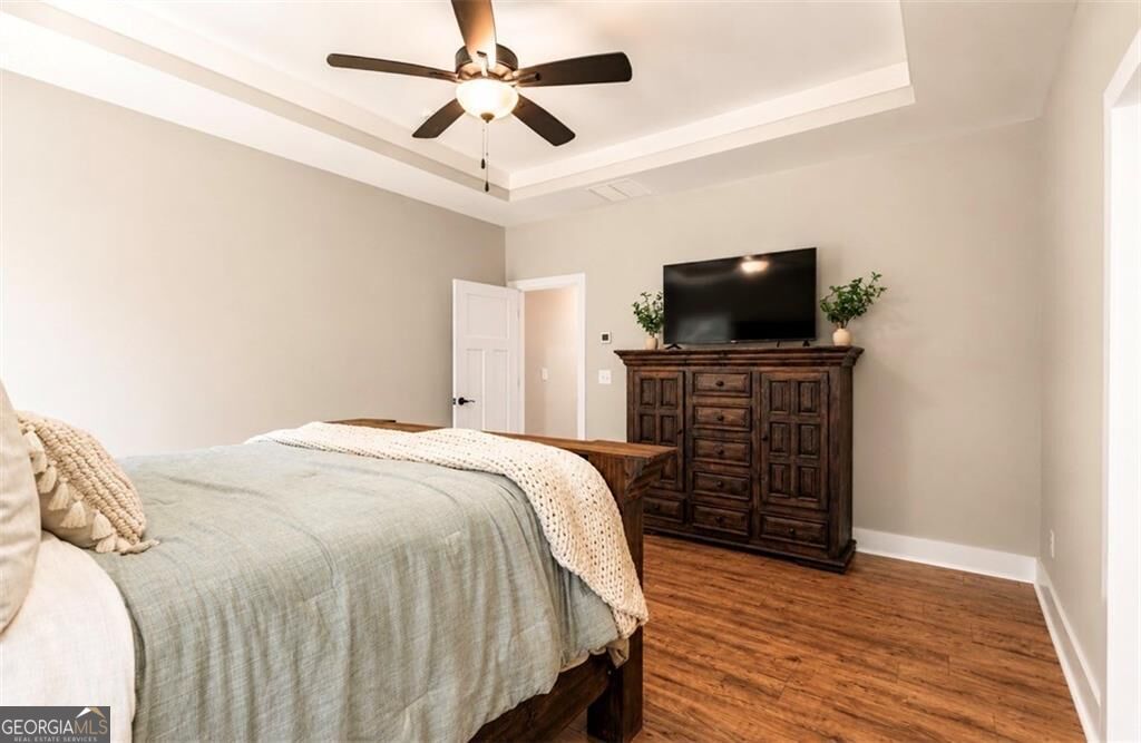 16 Stratford Way Property Photo 18