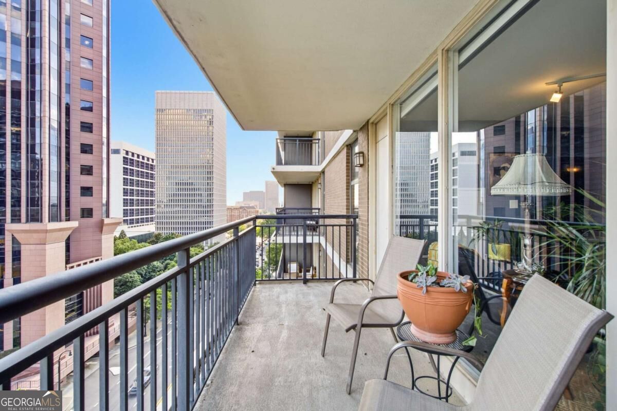620 Peachtree Street Ne # 1009 Property Photo 16