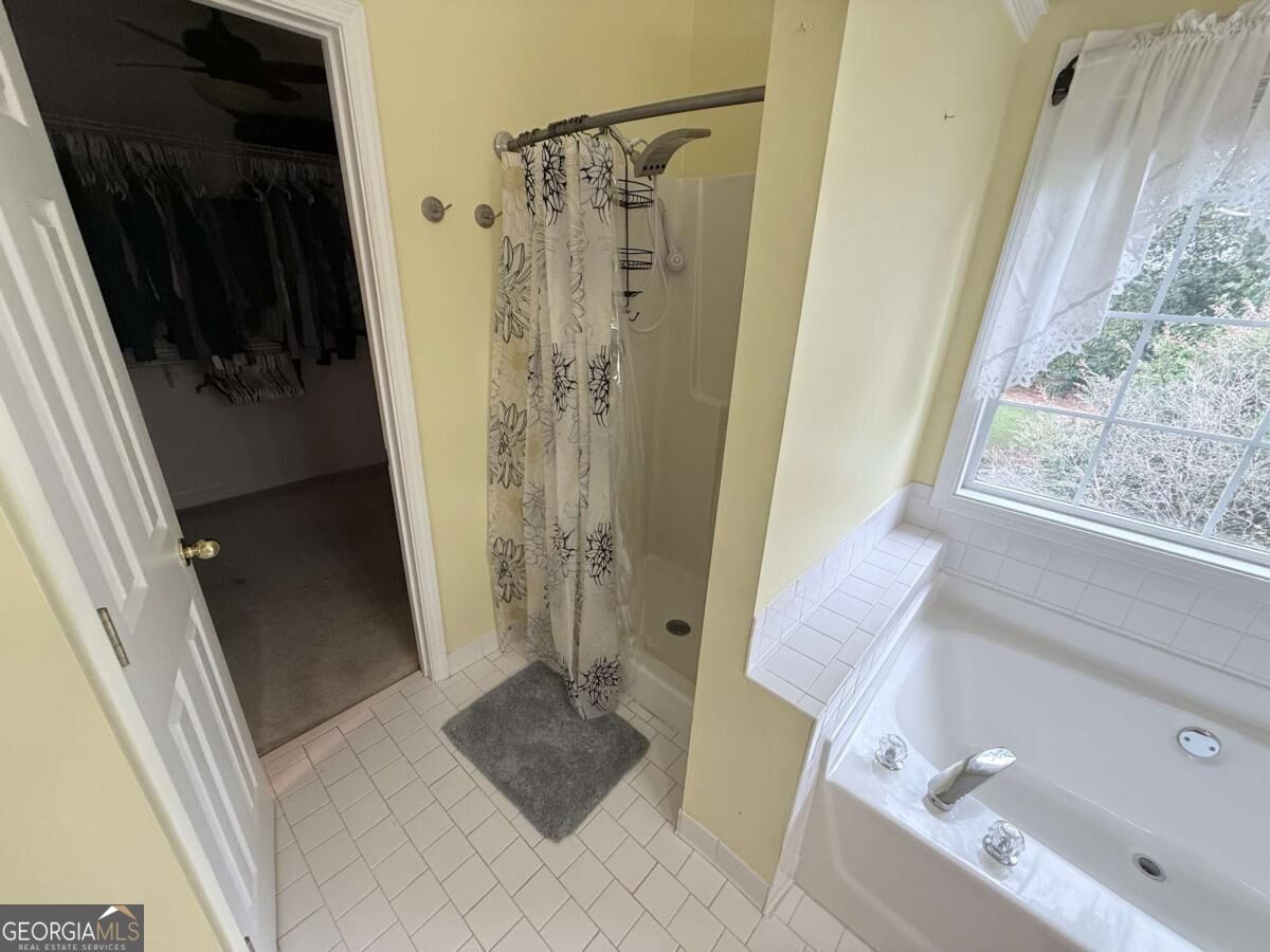 209 Ashley Drive Property Photo 30