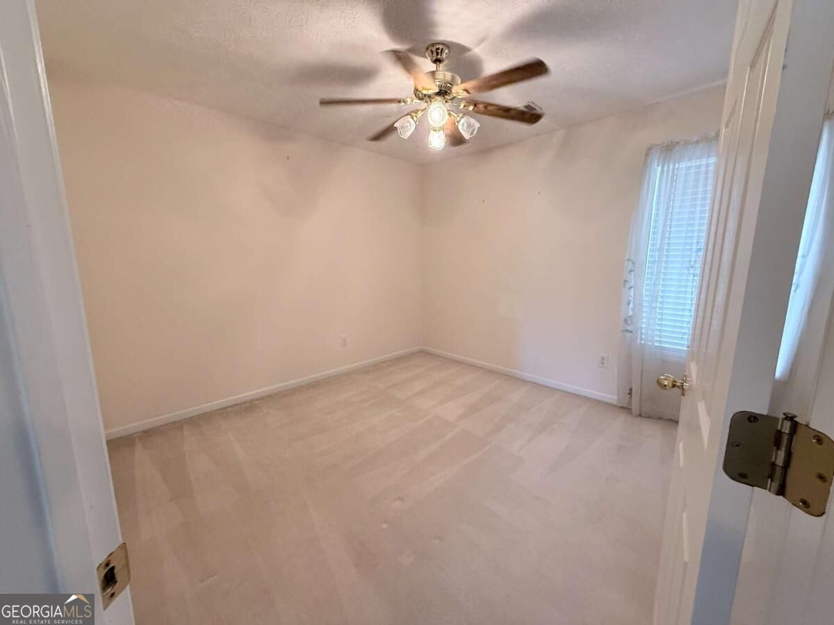 209 Ashley Drive Property Photo 34