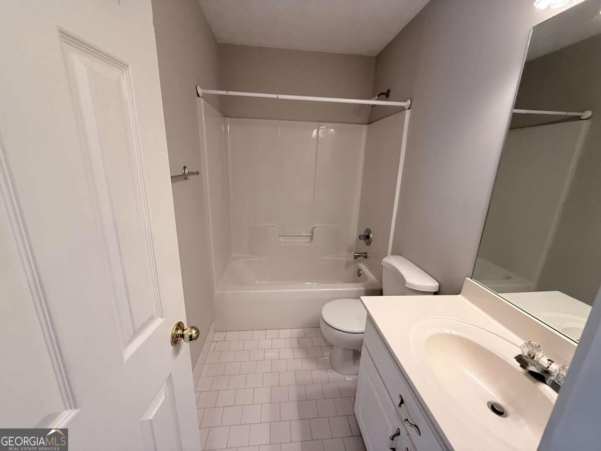 209 Ashley Drive Property Photo 37