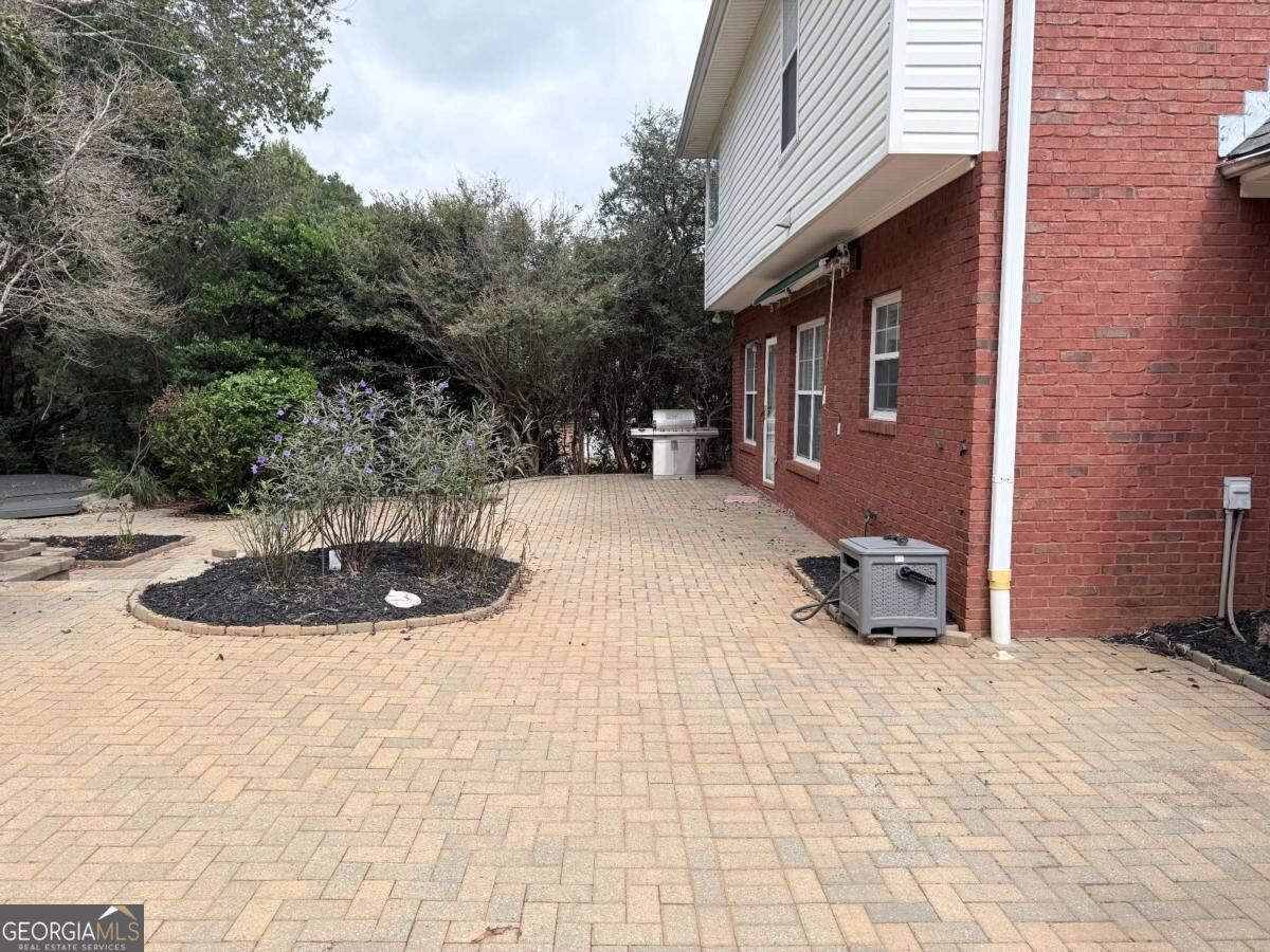 209 Ashley Drive Property Photo 46