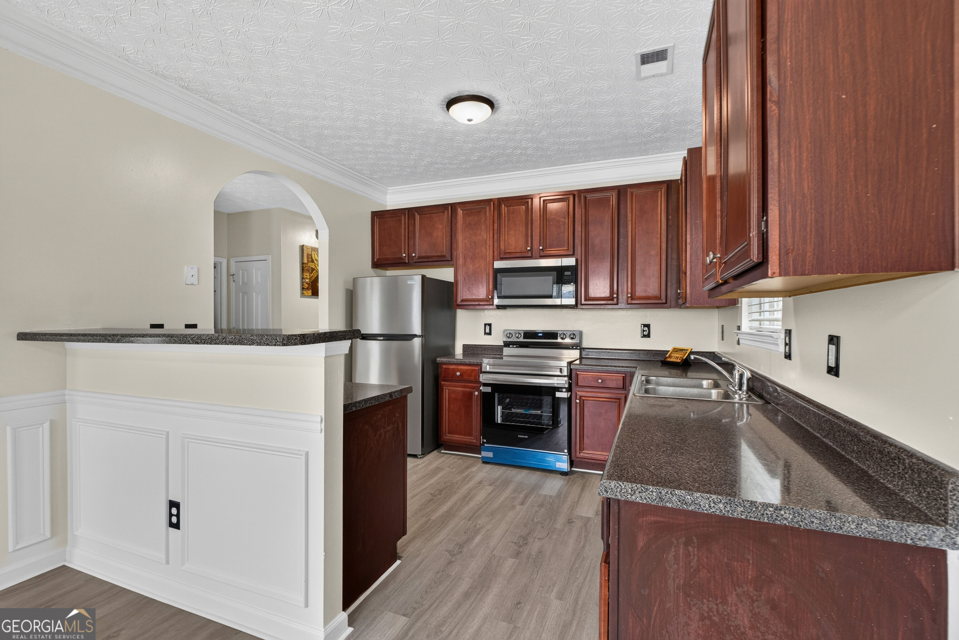 11240 Aliyah Drive Property Photo 13